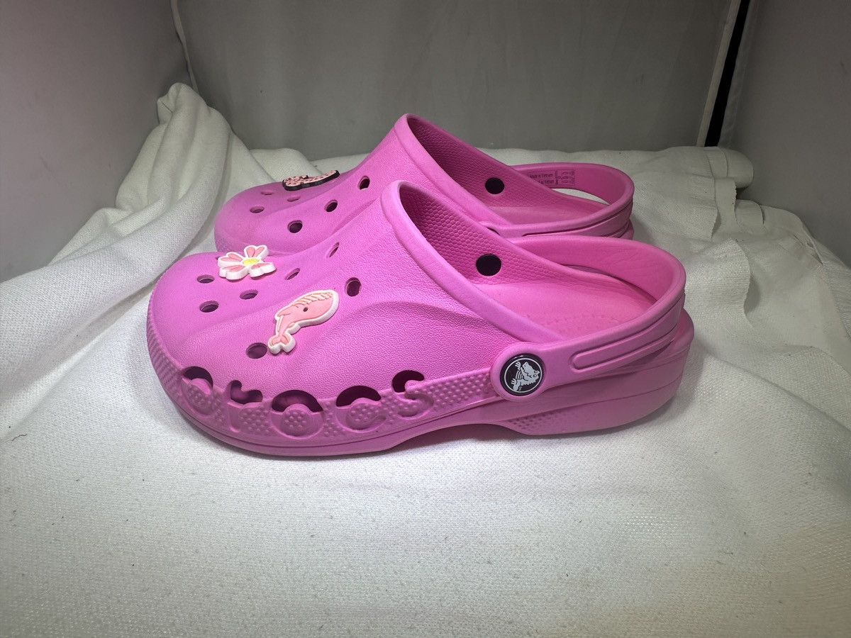 Crocs PreOwned Crocs Pink Junior Kids 3 Size US 4 / IT 34 - 1 Thumbnail