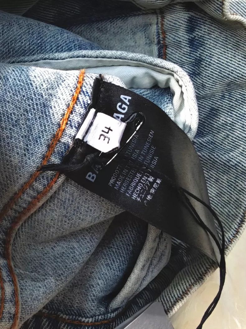 Balenciaga Balenciaga size 34 Denim jacket with embroidered yellow lo Size L / US 10 / IT 46 - 6 Thumbnail