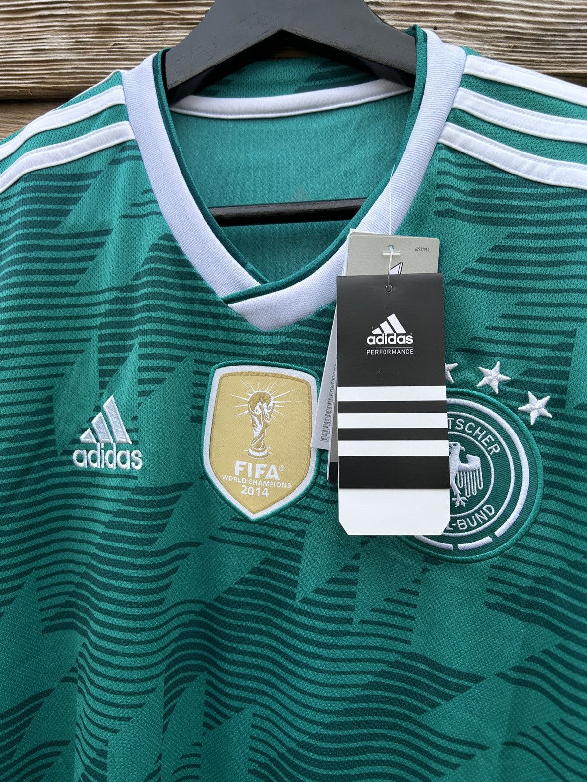 Adidas BNWT Adidas Germany DFB 2018 World Cup Away Kit Jersey Size US S / EU 44-46 / 1 - 2 Thumbnail
