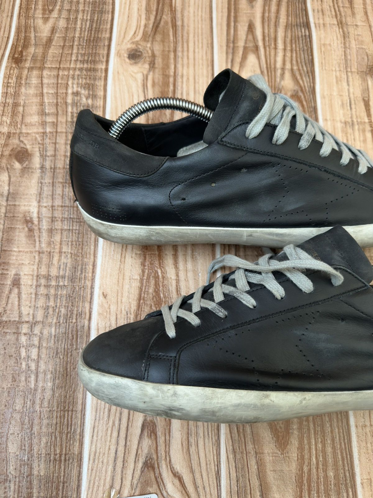 Golden Goose Golden Goose Superstar Black Leather Suede Lowtop Sneaks Size US 9 / EU 42 - 11 Thumbnail