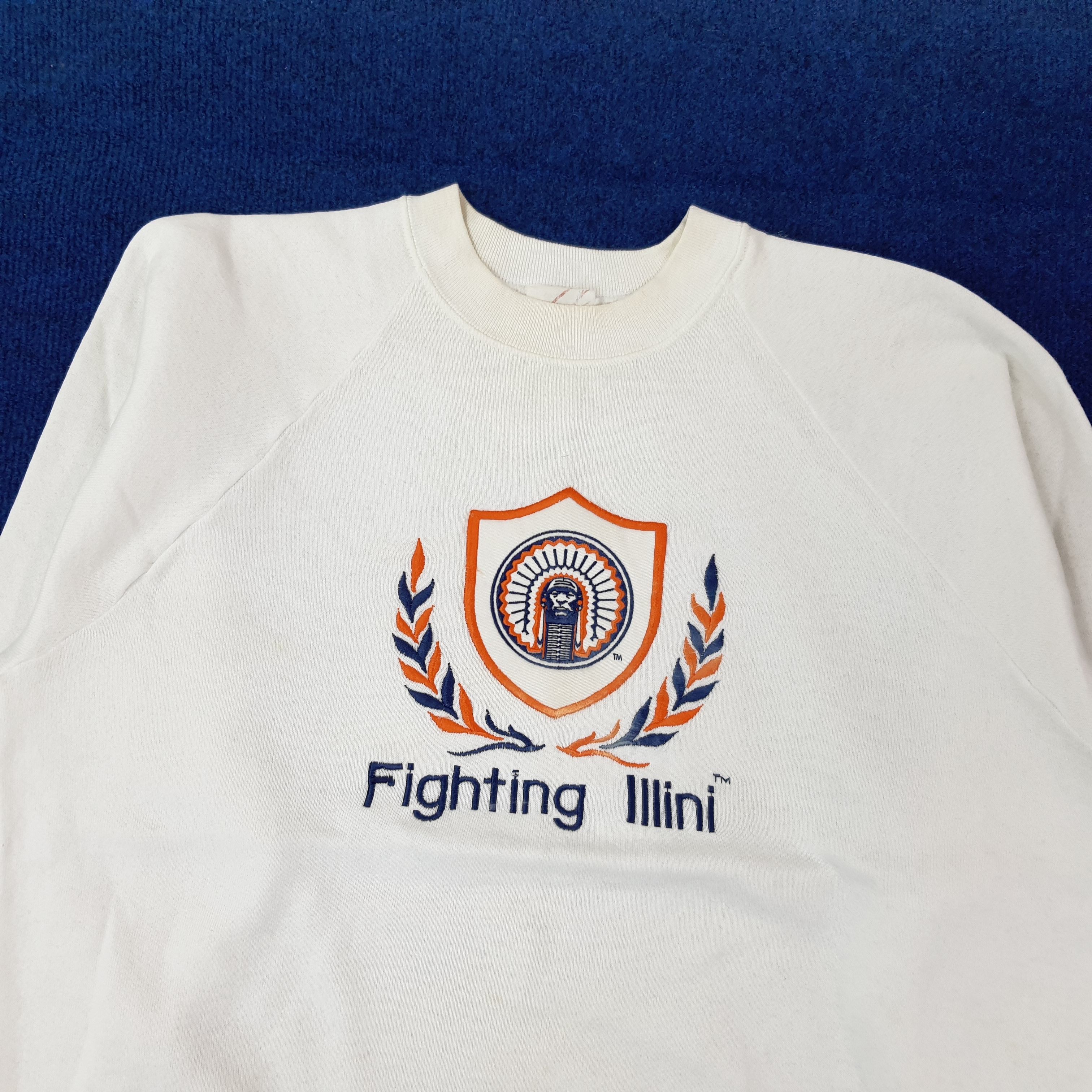 Vintage Vintage Illinois Fighting Illini Football Sweatshirt C251N17 Size US L / EU 52-54 / 3 - 2 Thumbnail