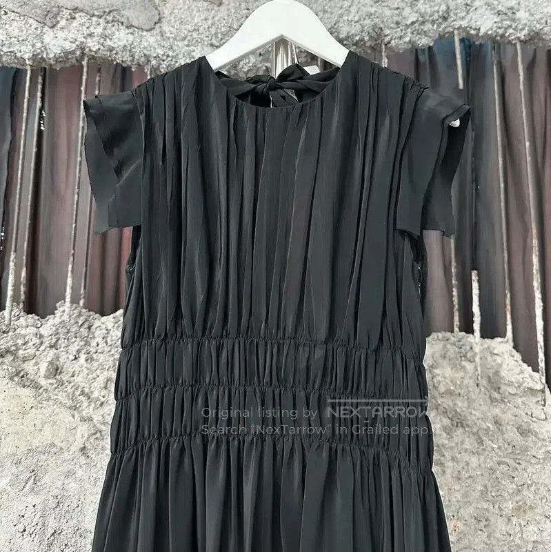 Miu Miu Miu Miu Summer Black Short Sleeve Dress . Size XXS / US 00 / IT 34 - 3 Thumbnail