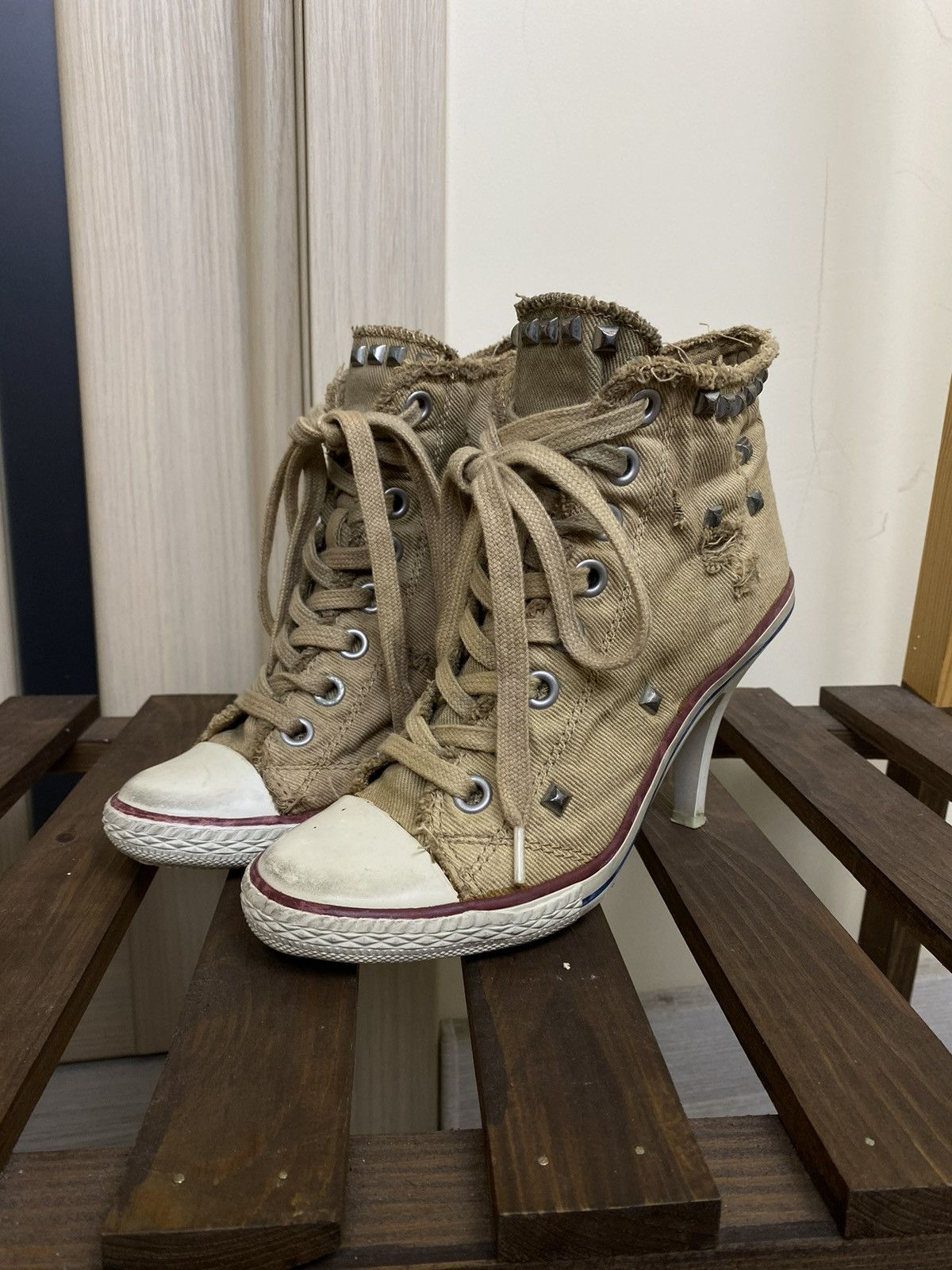 ASH Vintage Ash High studded Heels distressed Sneakers Trainers Size US 6 / IT 36 - 1 Thumbnail