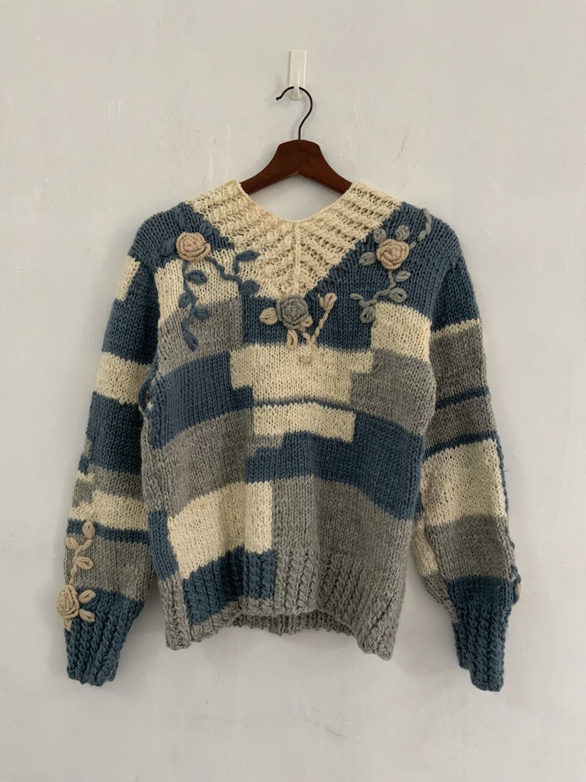Cross Stich Flower Handmade Knitwear