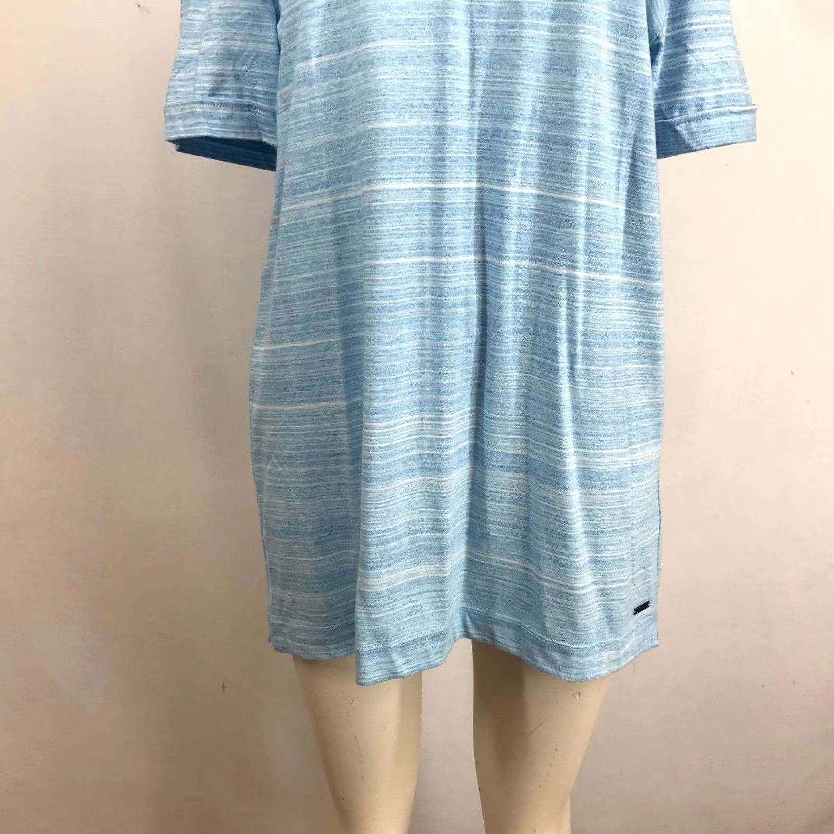Hugo Boss VINTAGE? No. Hugo Boss Pelham 03 Polo Shirt Slim Fit Light Blue Space Dye Jersey Mens XL NEW Size US XL / EU 56 / 4 - 3 Thumbnail