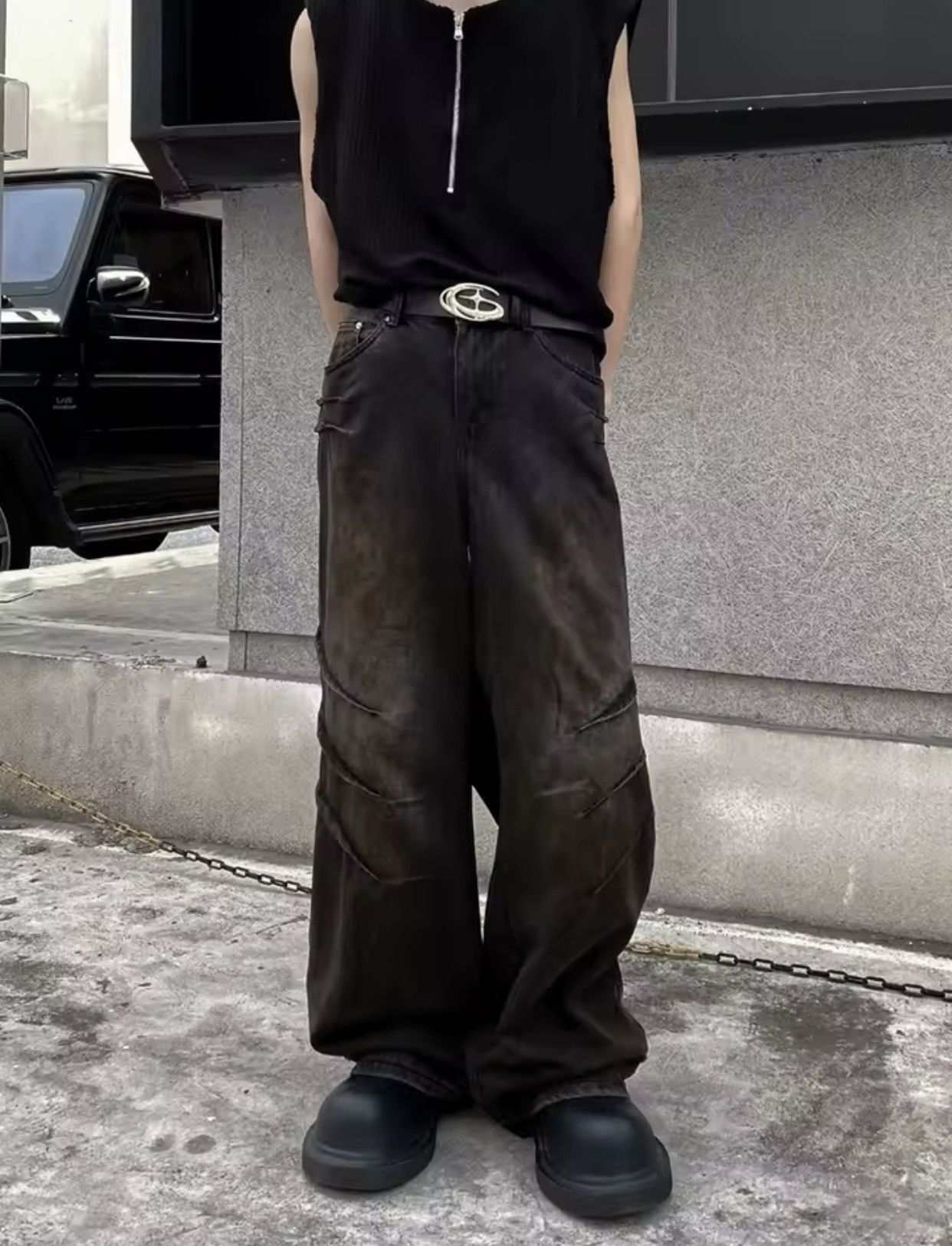 Jean Y2K Streetwear Old Black Distressed Pleated Baggy Jeans Size US 29 - 3 Thumbnail