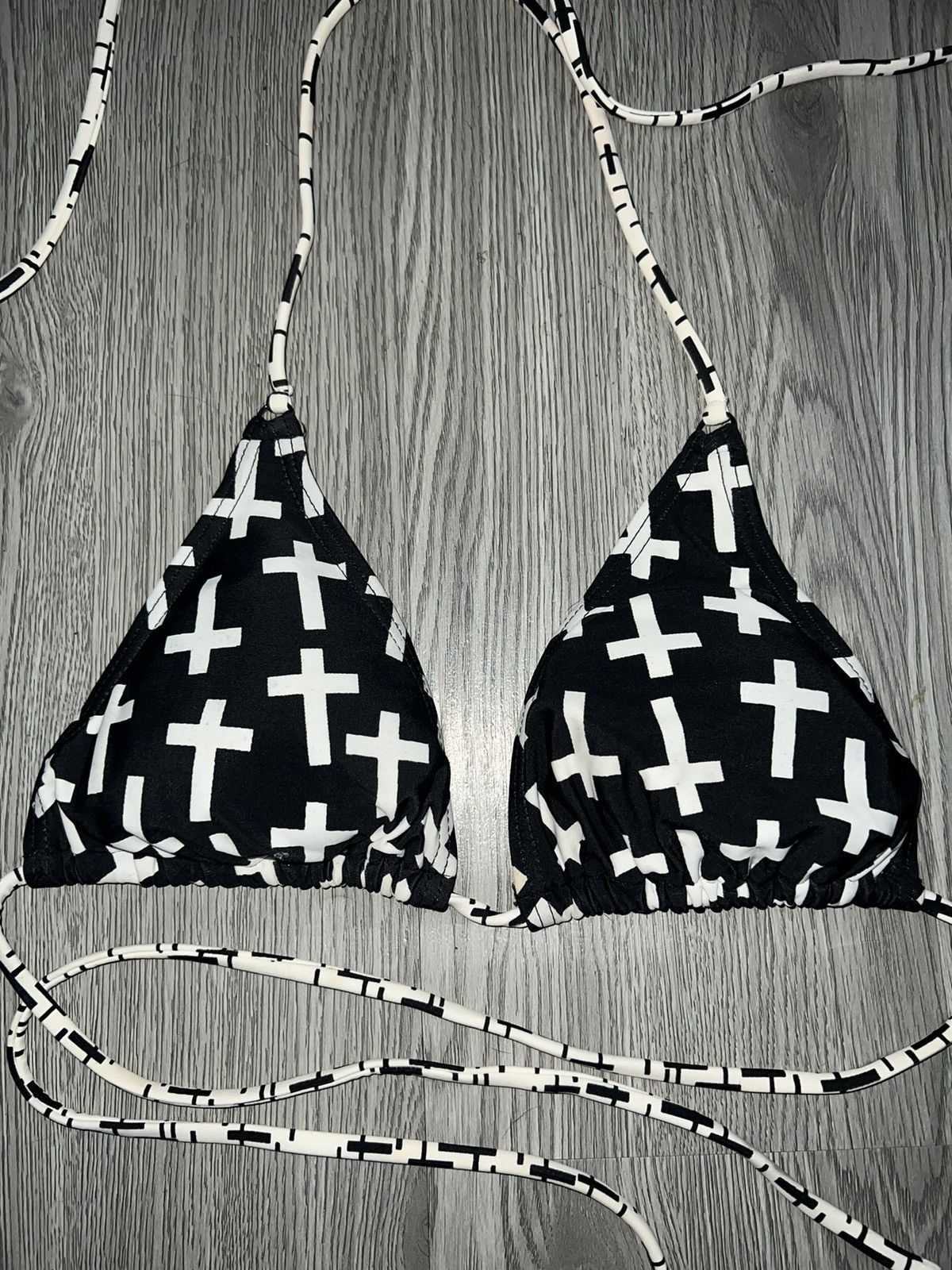 Japanese Brand Cross swim/bra top ☠️➕ Size ONE SIZE - 4 Thumbnail