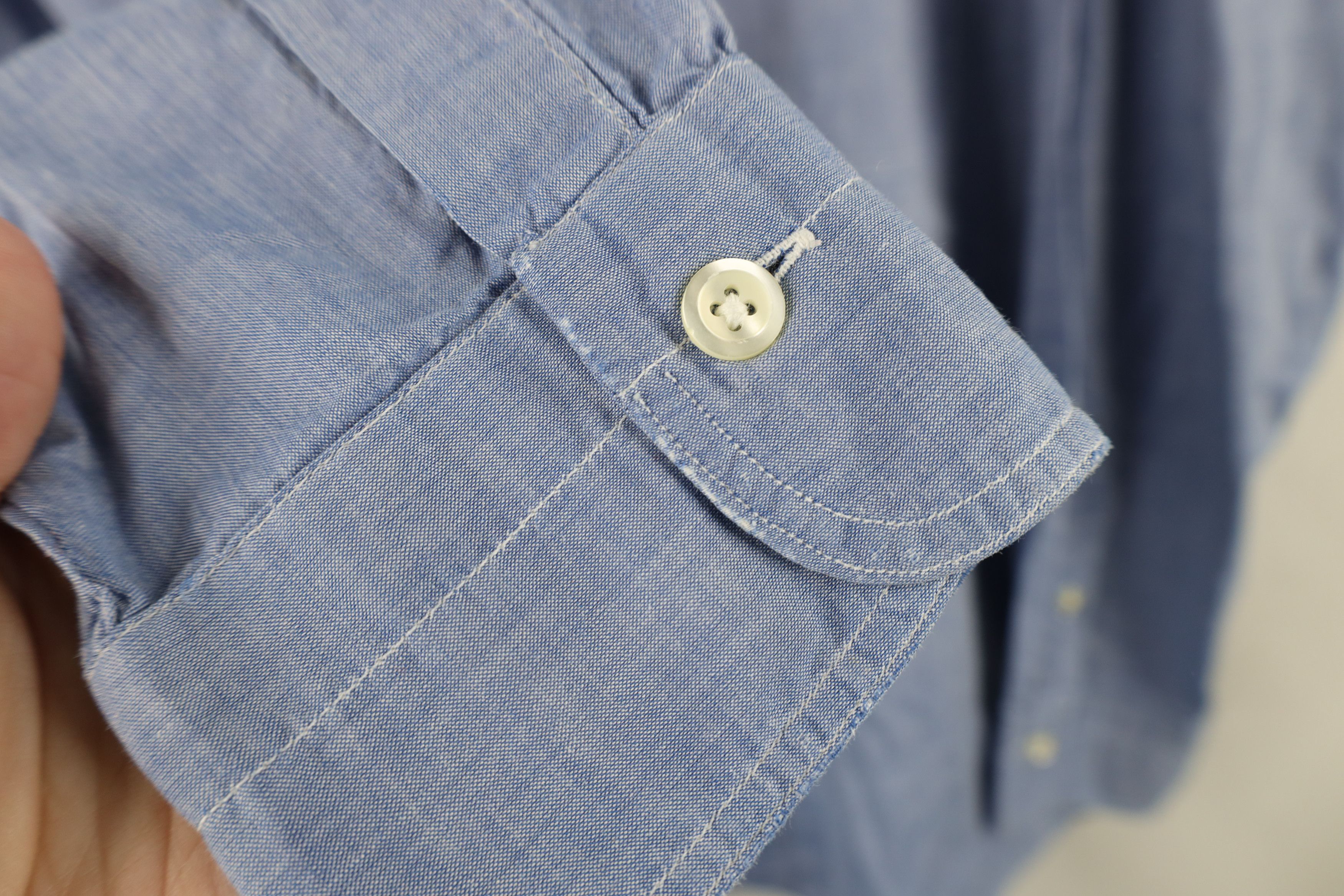 Vintage Vintage 60s Streetwear Broadcloth Chambray Button Shirt USA Size US M / EU 48-50 / 2 - 9 Thumbnail