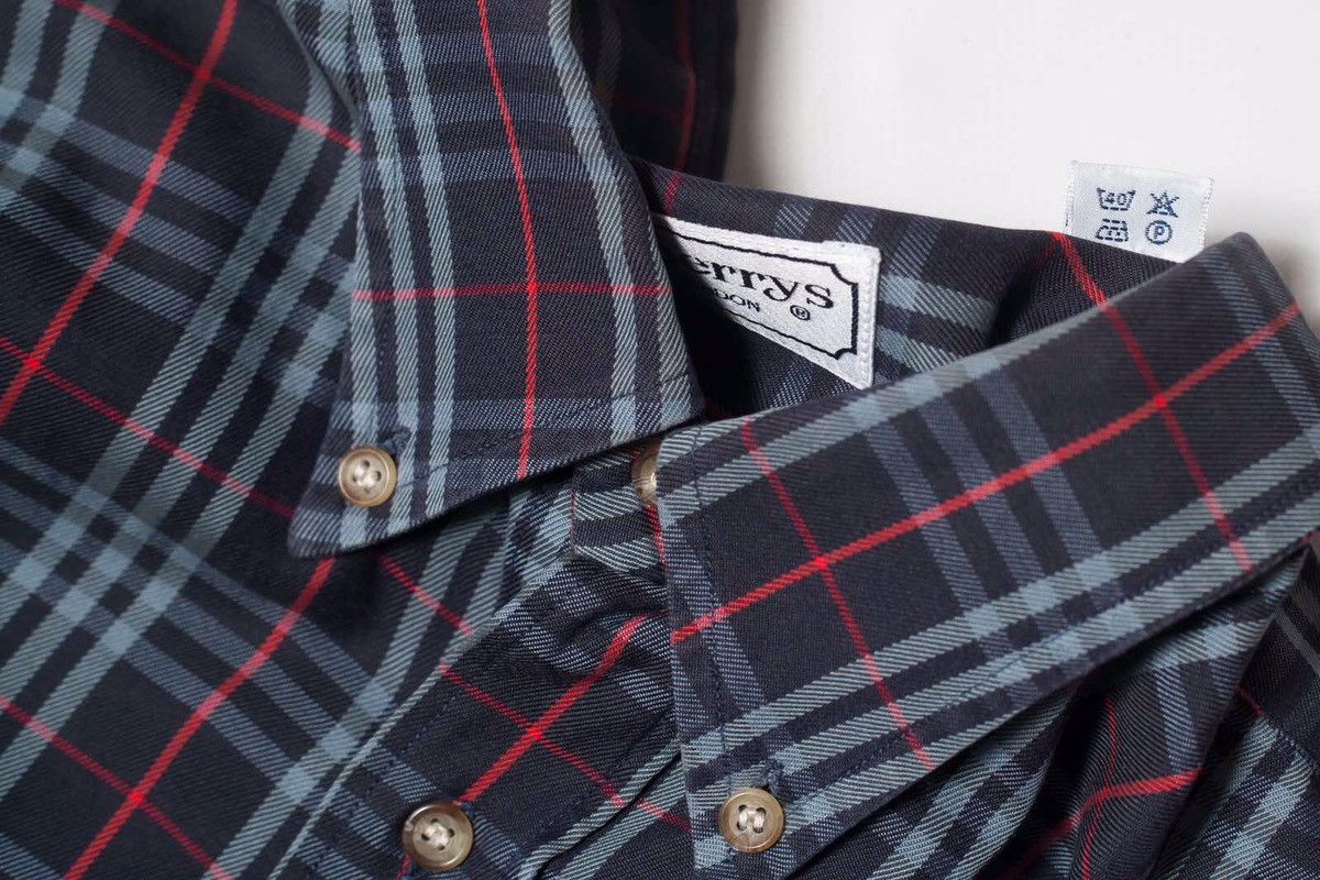Burberry burberry vintage nova check shirt Size US XXL / EU 58 / 5 - 5 Thumbnail