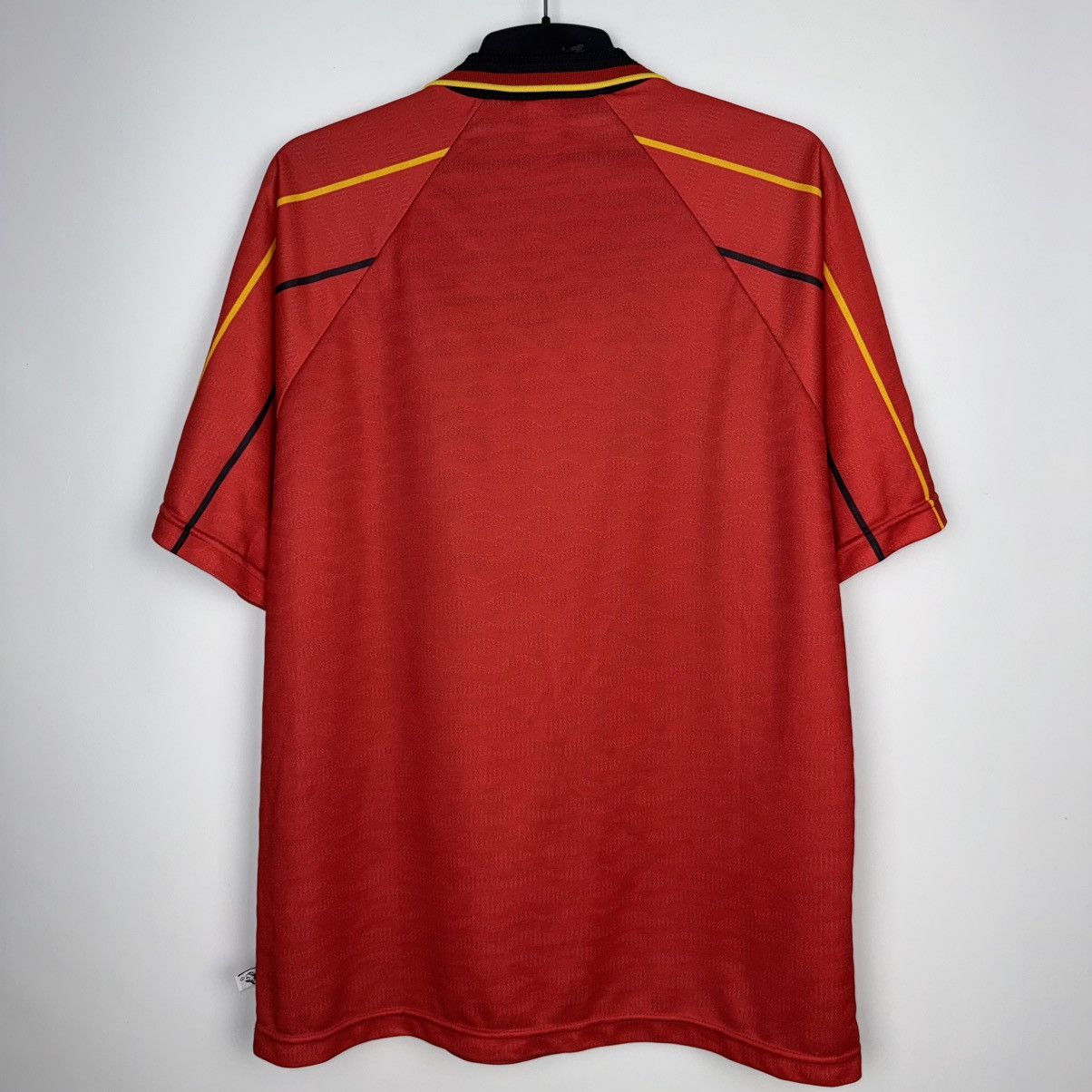 Umbro NAGOYA GRAMPUS EIGHT 1996/98 FOOTBALL SHIRT SOCCER JERSEY Size US M / EU 48-50 / 2 - 2 Thumbnail