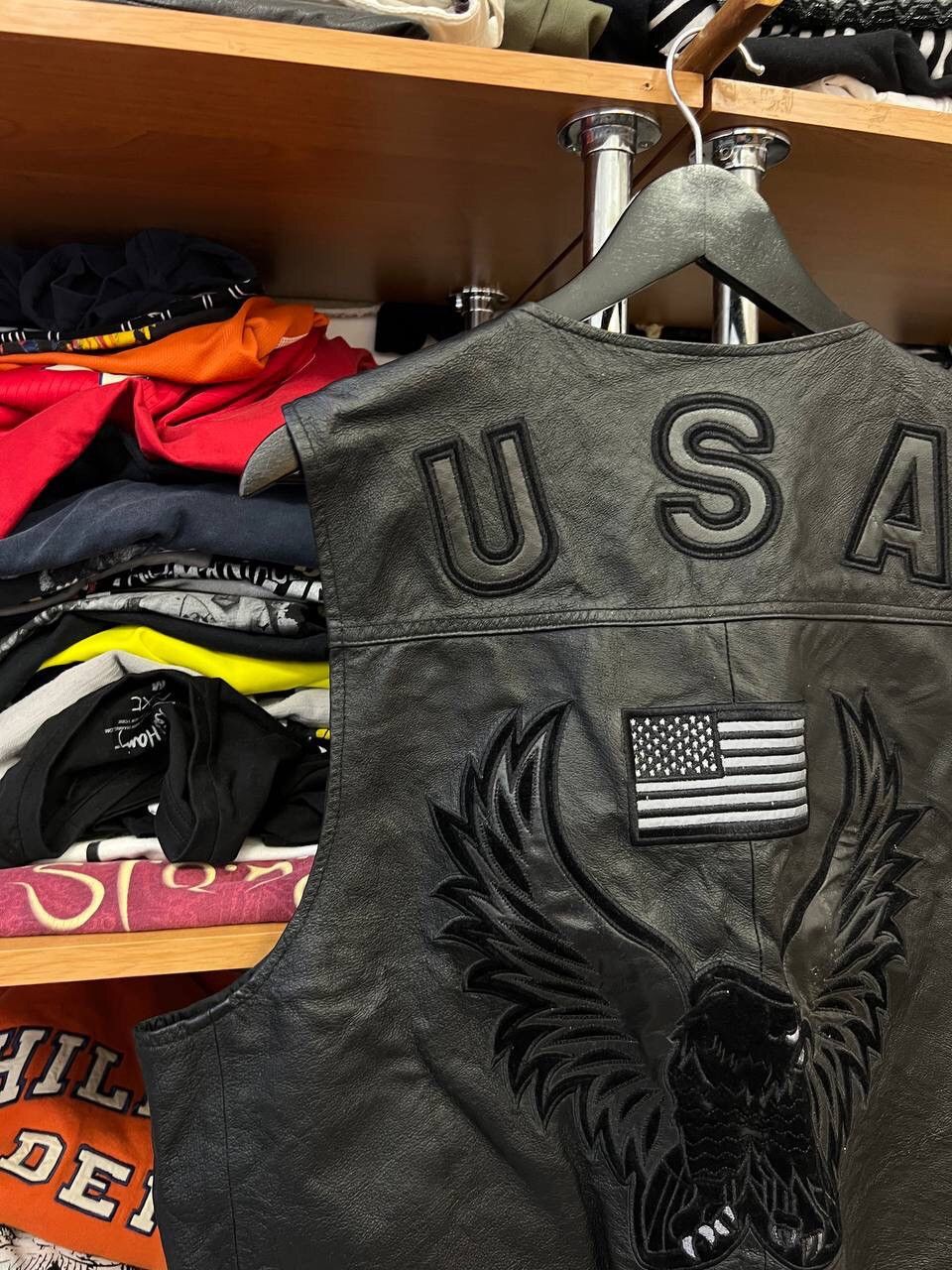Leather Vintage Interstate Leather USA Biker Vest Large Size US L / EU 52-54 / 3 - 2 Thumbnail