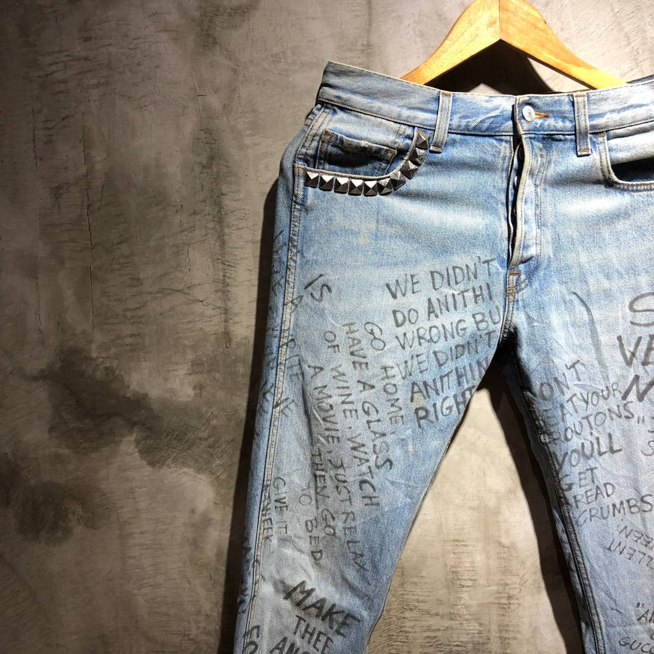 Gucci Gucci FW17 Punk Scribble denim pants Size US 28 / EU 44 - 3 Thumbnail
