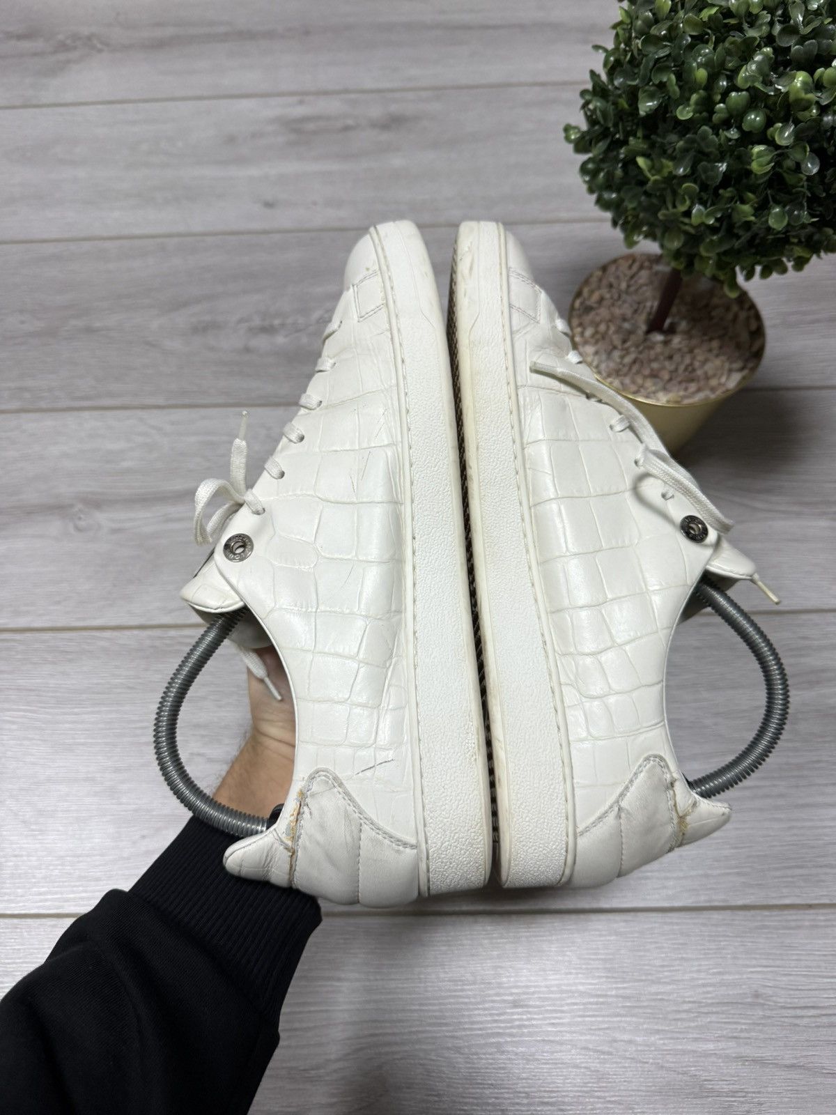Louis Vuitton Louis Vuitton vintage suede sneakers boots Size US 9 / EU 42 - 5 Thumbnail