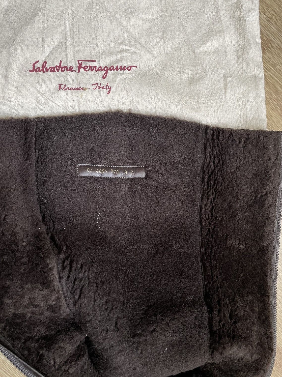 Salvatore Ferragamo Salvatore Ferragamo Knee High Fur Dark Brown leather Boots Size US 8 / IT 38 - 11 Thumbnail