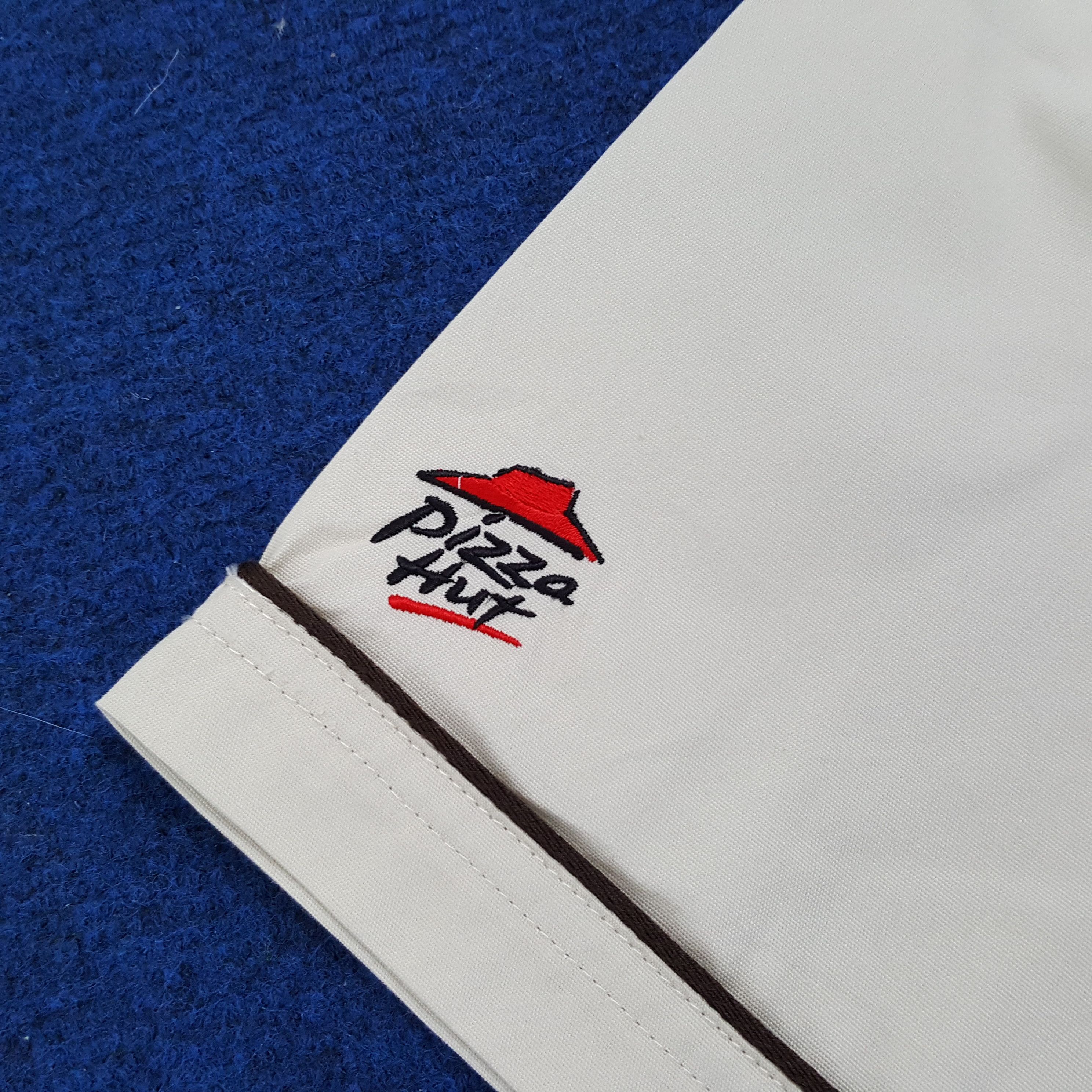 Vintage Vintage KFC x Pizza Hut Staff Uniform Work Shirt Size US M / EU 48-50 / 2 - 9 Thumbnail