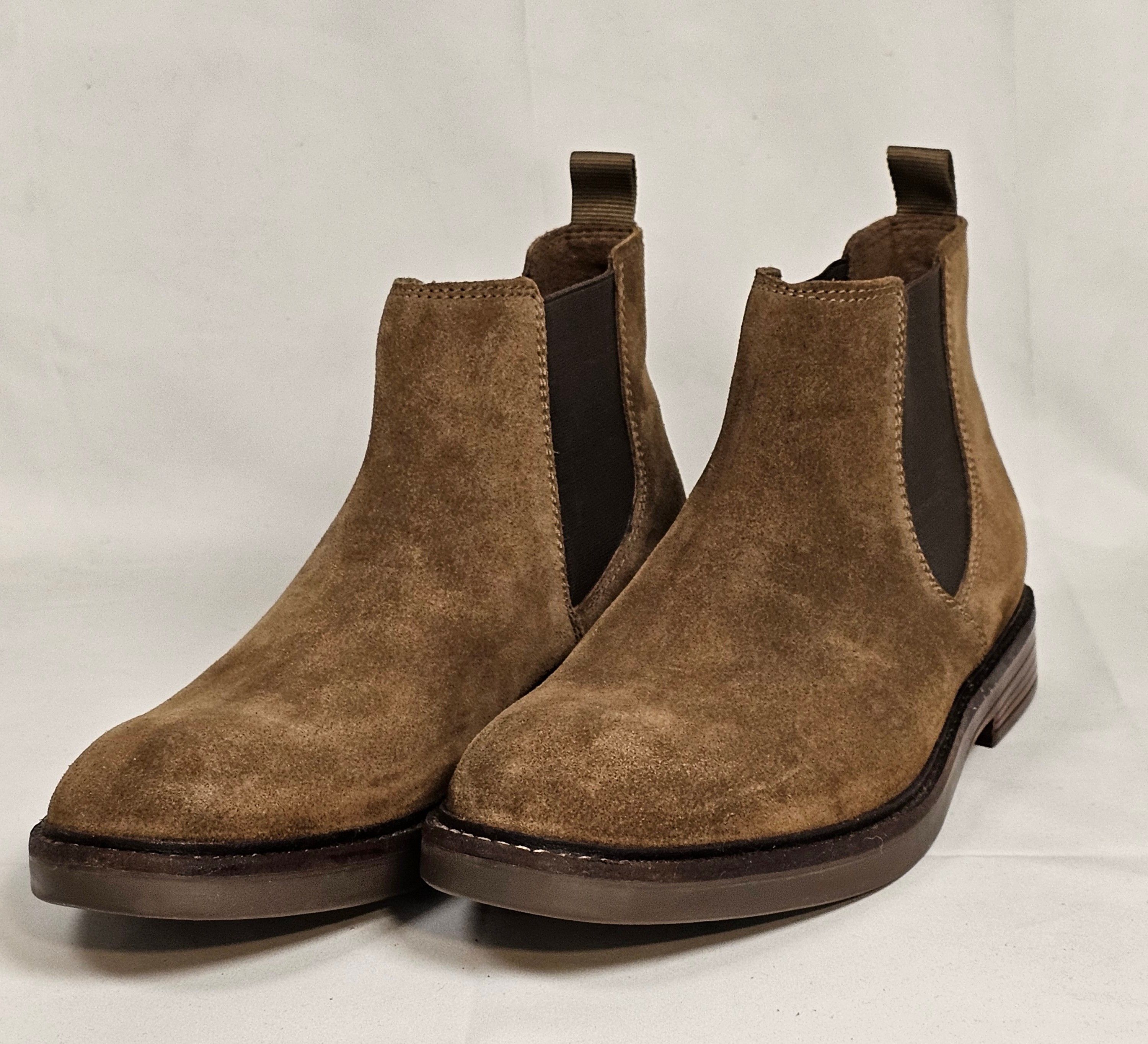 Clarks Clarks Men’s Paulson Up Chelsea Boot size 8 Size US 8 / EU 41 - 10 Thumbnail