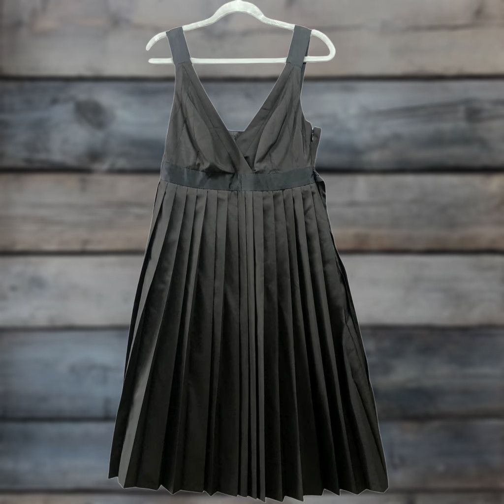 Vintage The Limited Midi Sleeveless Pleated Party Dress Black Surplice Empire Waist Size 8 Womens Cocktail Formal N/A Size M / US 6-8 / IT 42-44 - 1 Thumbnail