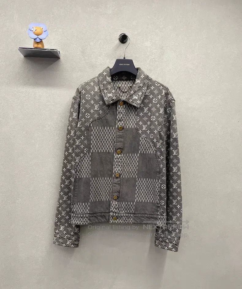 Louis Vuitton Louis Vuitton Old flower full print grey denim jacket Size US M / EU 48-50 / 2 - 1 Thumbnail