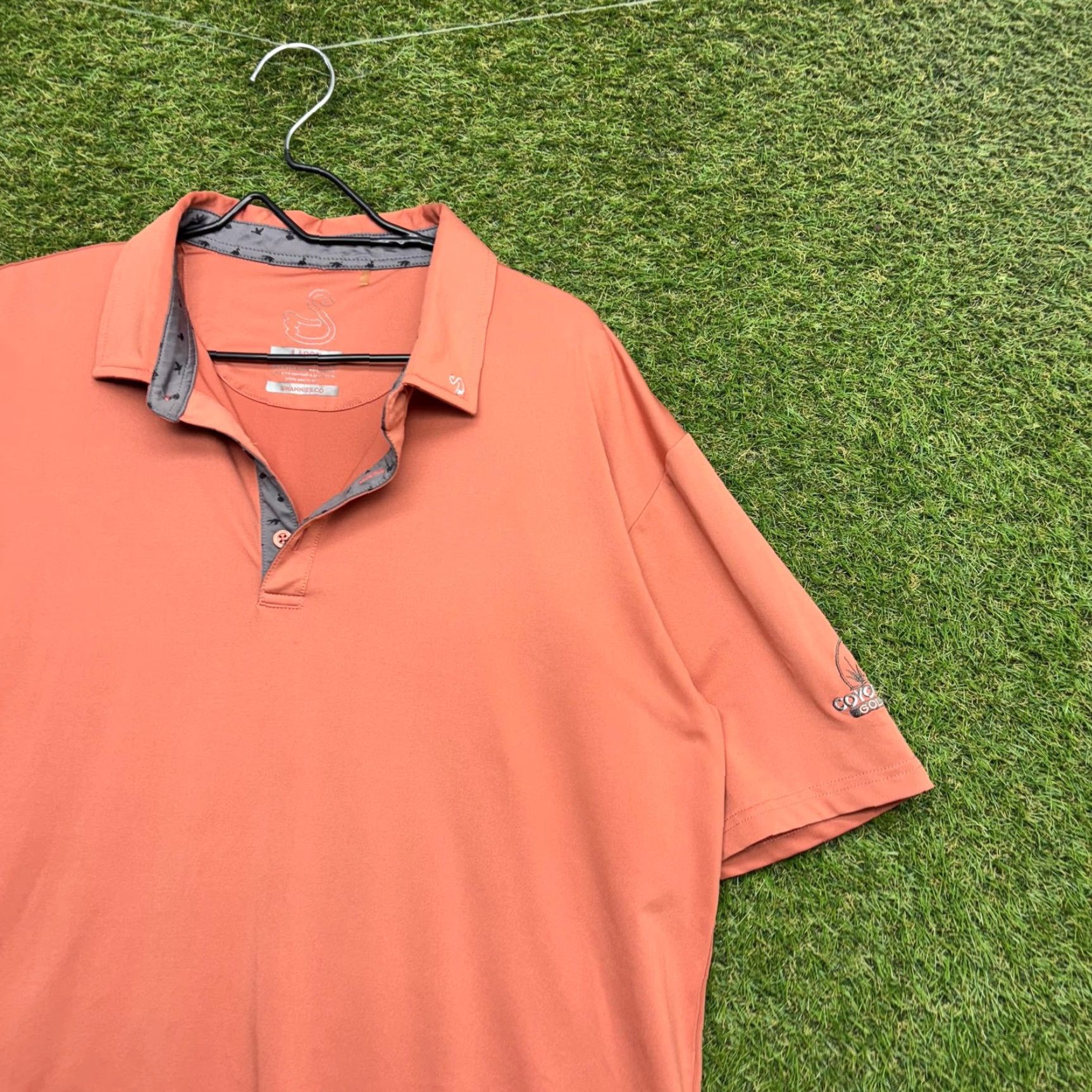 Vintage Swannies Polo Shirt Mens Large Orange Coyote Creek Golf Club Golf Performance Size US L / EU 52-54 / 3 - 2 Thumbnail