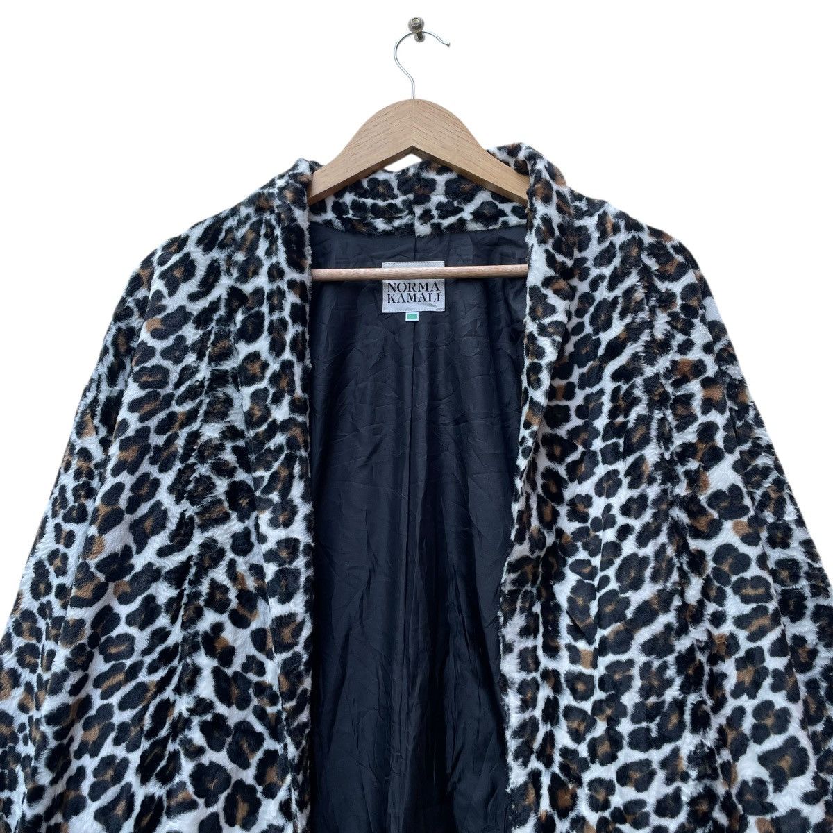 Norma Kamali × Vintage 💥Norma Kamali Leopard Button Less Drape Jacket Size M / US 6-8 / IT 42-44 - 4 Thumbnail