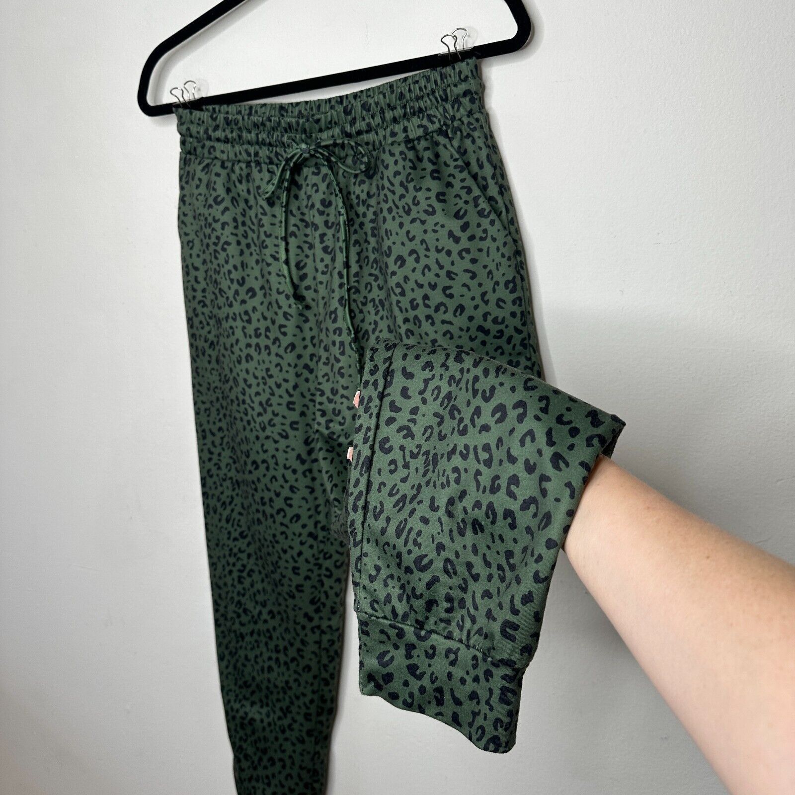 Other Green and Black Leopard Print Draw String Joggers Medium Size 30" / US 8 / IT 44 - 6 Thumbnail