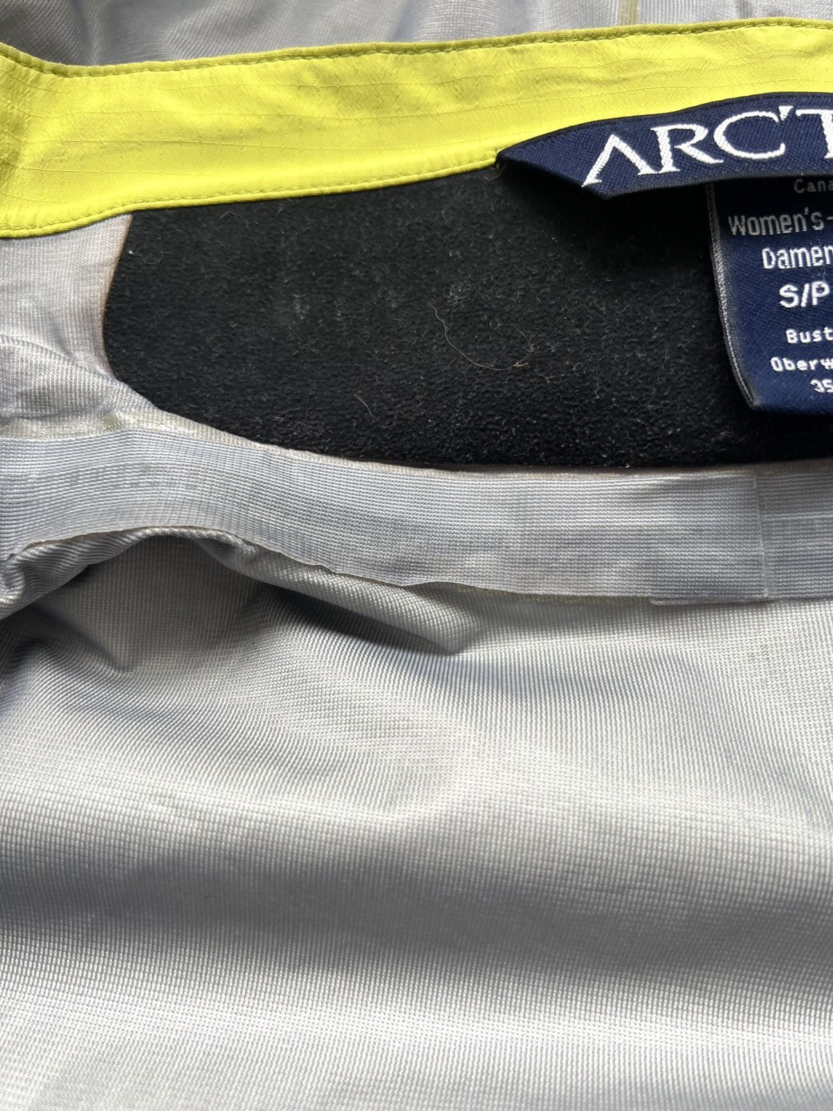 Arc'teryx 🔥Vintage Arcteryx Beta AR 2007 Wasabi Gore-Tex XCR Jacket Size S / US 4 / IT 40 - 19 Thumbnail