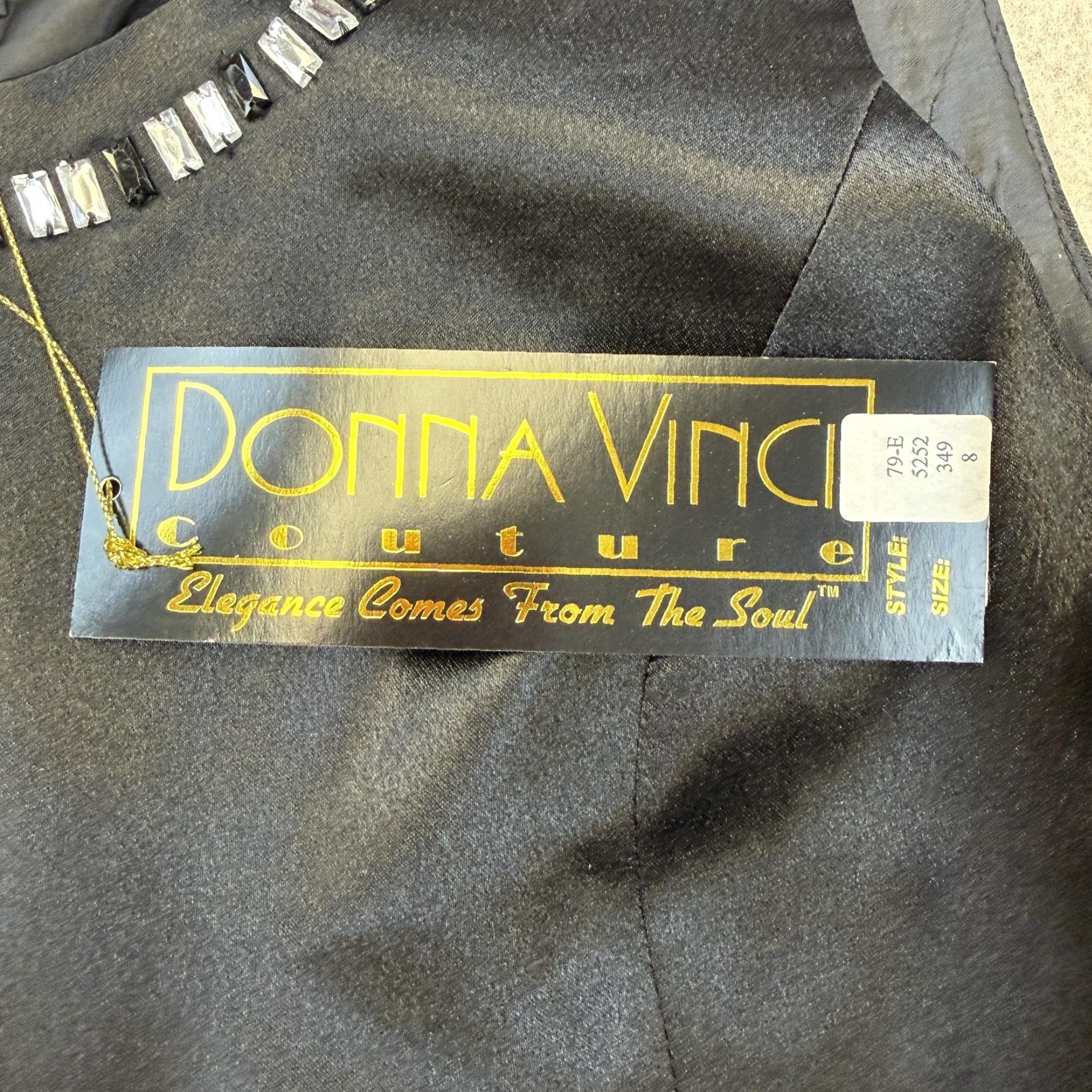 Vintage Donna Vinci Couture Top Womens 8 Black Sleeveless Beaded Neckline Formal Size M / US 6-8 / IT 42-44 - 5 Thumbnail