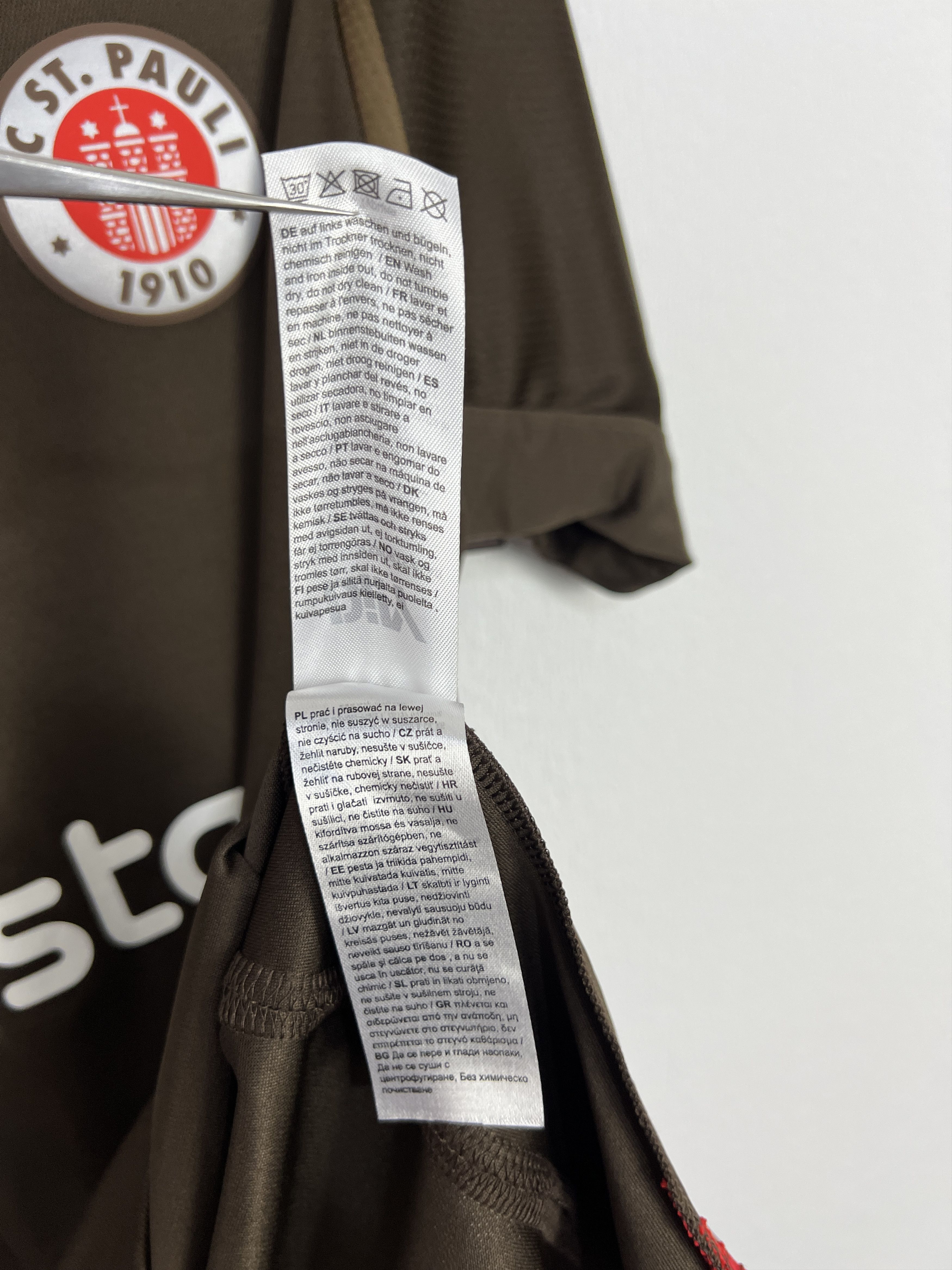 Vintage St Pauli football shirt Soccer #14 Amenyido Tee Hype Size US L / EU 52-54 / 3 - 11 Thumbnail