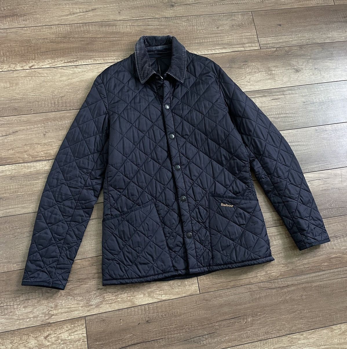Barbour Barbour Liddesdale Quilted Nylon Slim Jacket Corduroy Collar Size US S / EU 44-46 / 1 - 1 Thumbnail