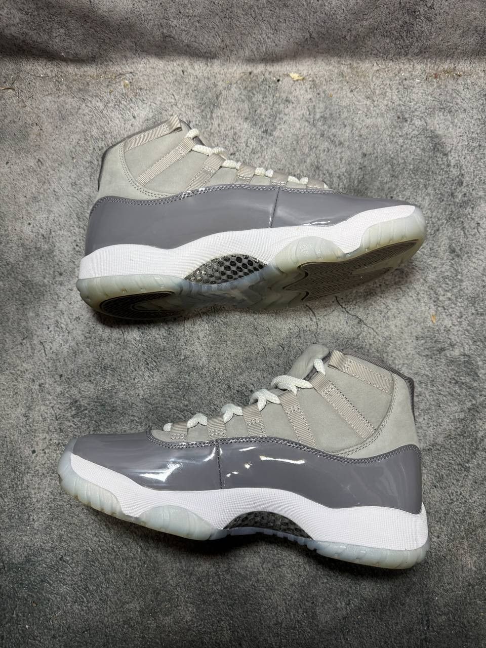 Jordan Brand Size 7 | Jordan 11 Cool Grey With Box | Pre-Owned Size US 7 / EU 40 - 7 Thumbnail