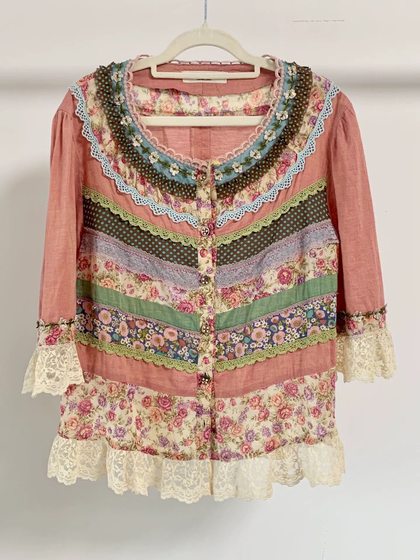 Mademoiselle Non Non Floral Lace Shirt with Detailed Design Size S / US 4 / IT 40 - 1 Thumbnail