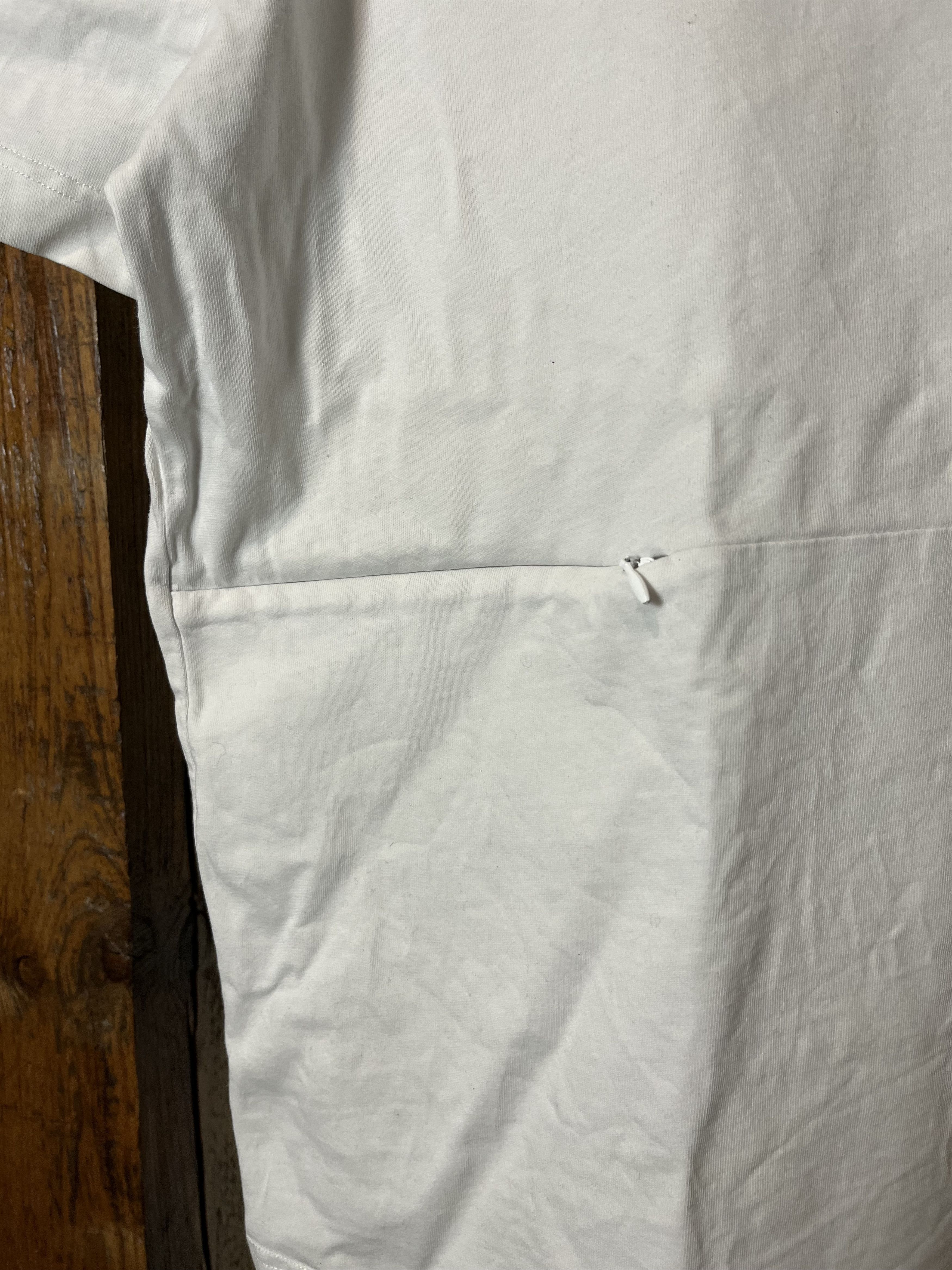 Designer × Helmut Lang Heliot Emil Secret Pocket White Tee Size US M / EU 48-50 / 2 - 4 Thumbnail