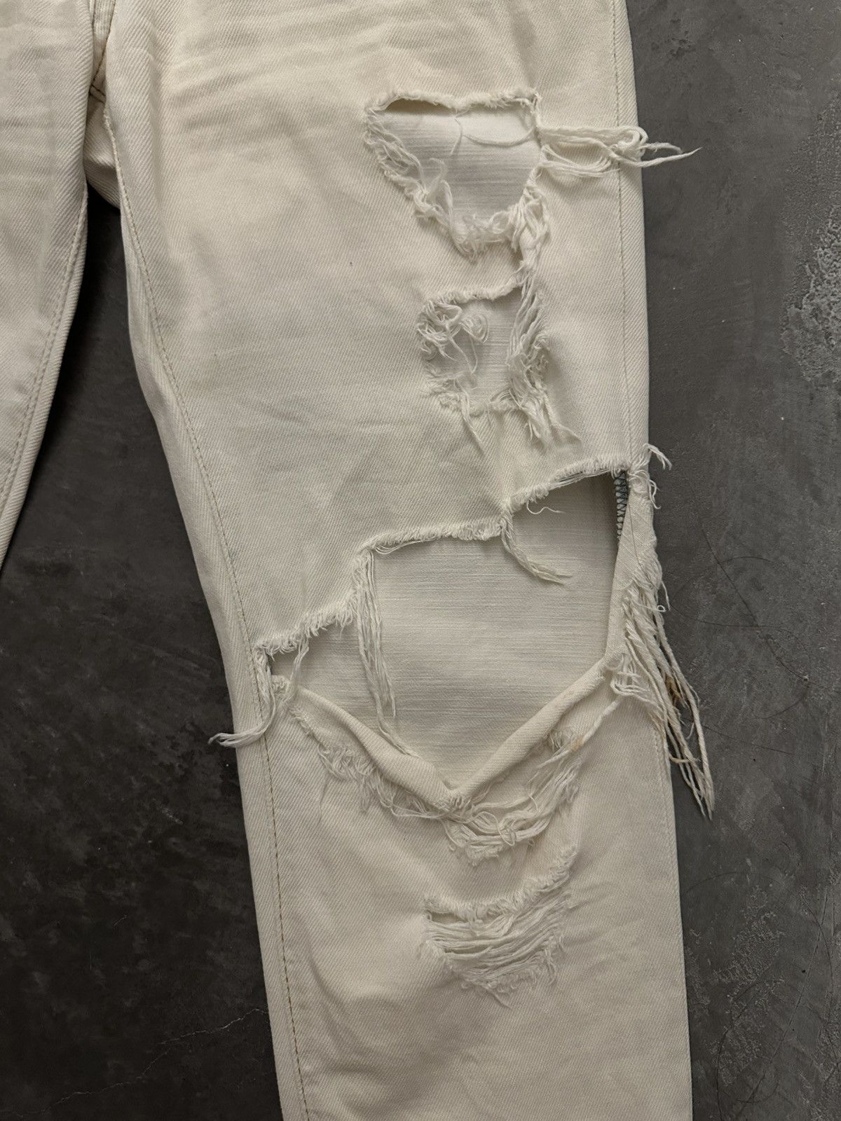 Forever 21 Extreme Distressed Jeans Size 25" / US 0 / IT 36 - 3 Thumbnail