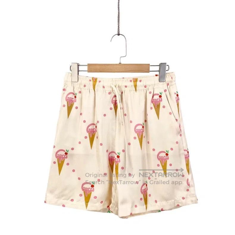 Gucci Gucci Size M Ice cream printed shorts Size 24" / US 00 / IT 34 - 1 Thumbnail