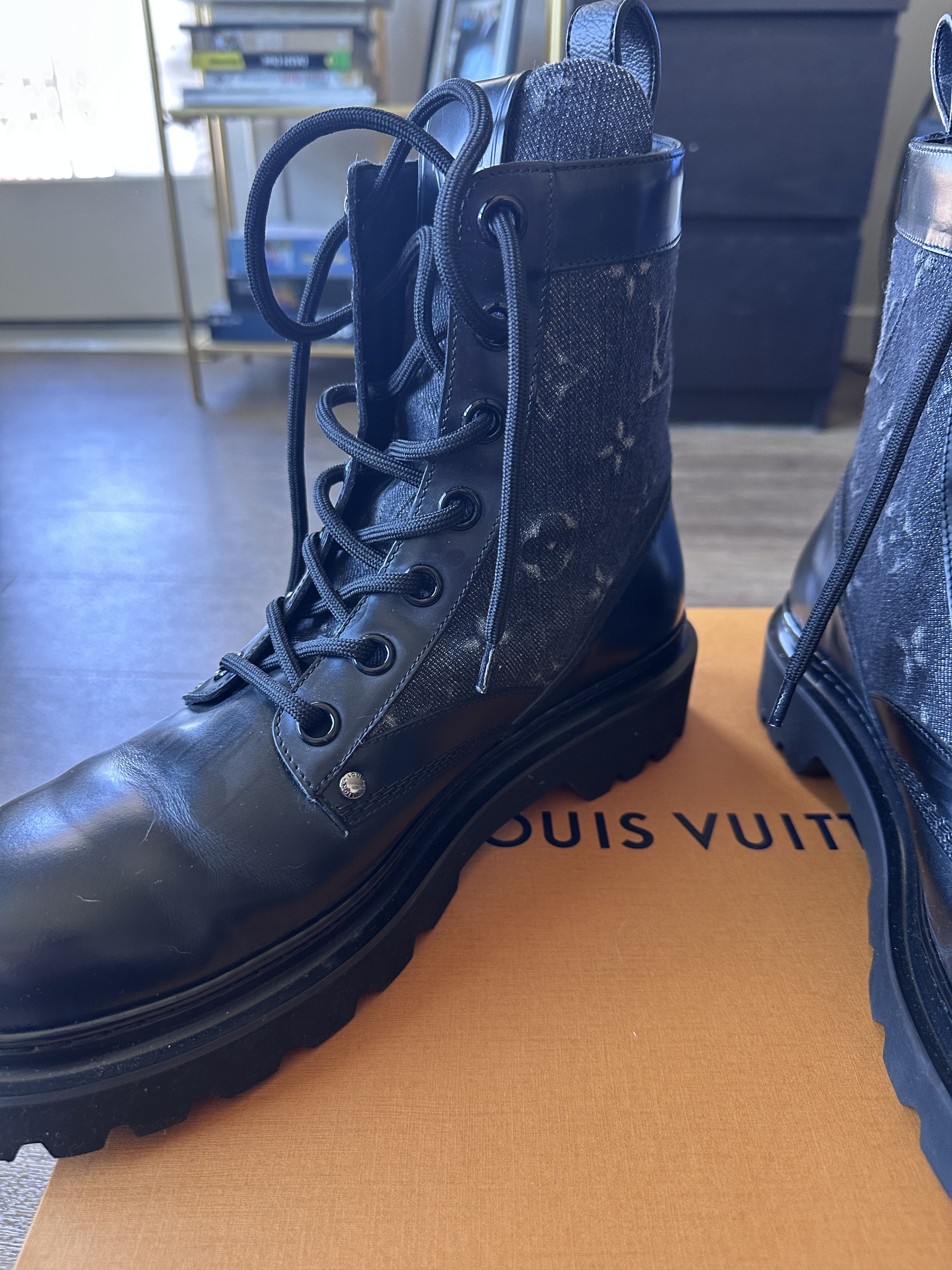 Louis Vuitton Louis Vuitton Ranger ankle boot “Noir” Size US 10 / EU 43 - 4 Thumbnail