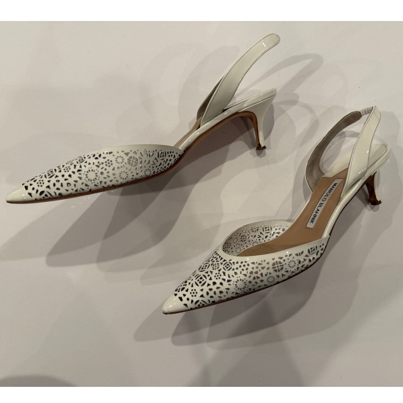 Manolo Blahnik Manolo Blahnik Carolyne White Leather Vintage Slingback 41 Size US 11 / IT 41 - 4 Thumbnail