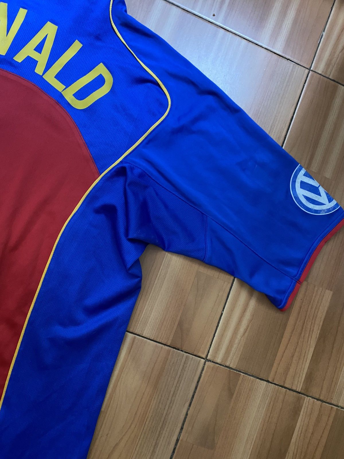 Nike × Vintage Nike 1893 BASEL 2004 2005 #8 Oswald JERSEY SOCCER SHIRT Size US XL / EU 56 / 4 - 10 Thumbnail