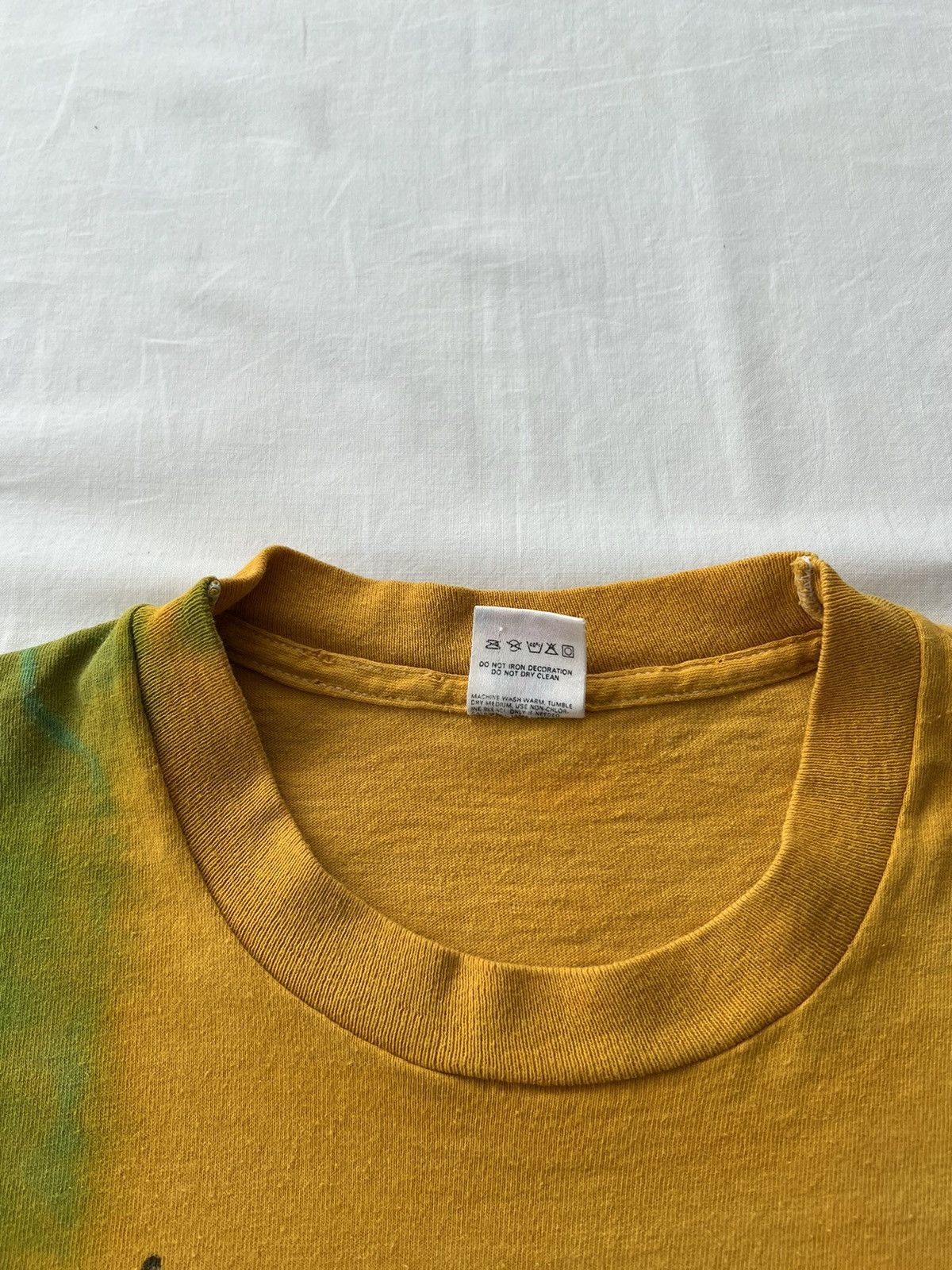 Band Tees Vintage 90s Bob Marley Who Feels It Jamaica Tie Dye T-shirt Size US XXL / EU 58 / 5 - 14 Thumbnail