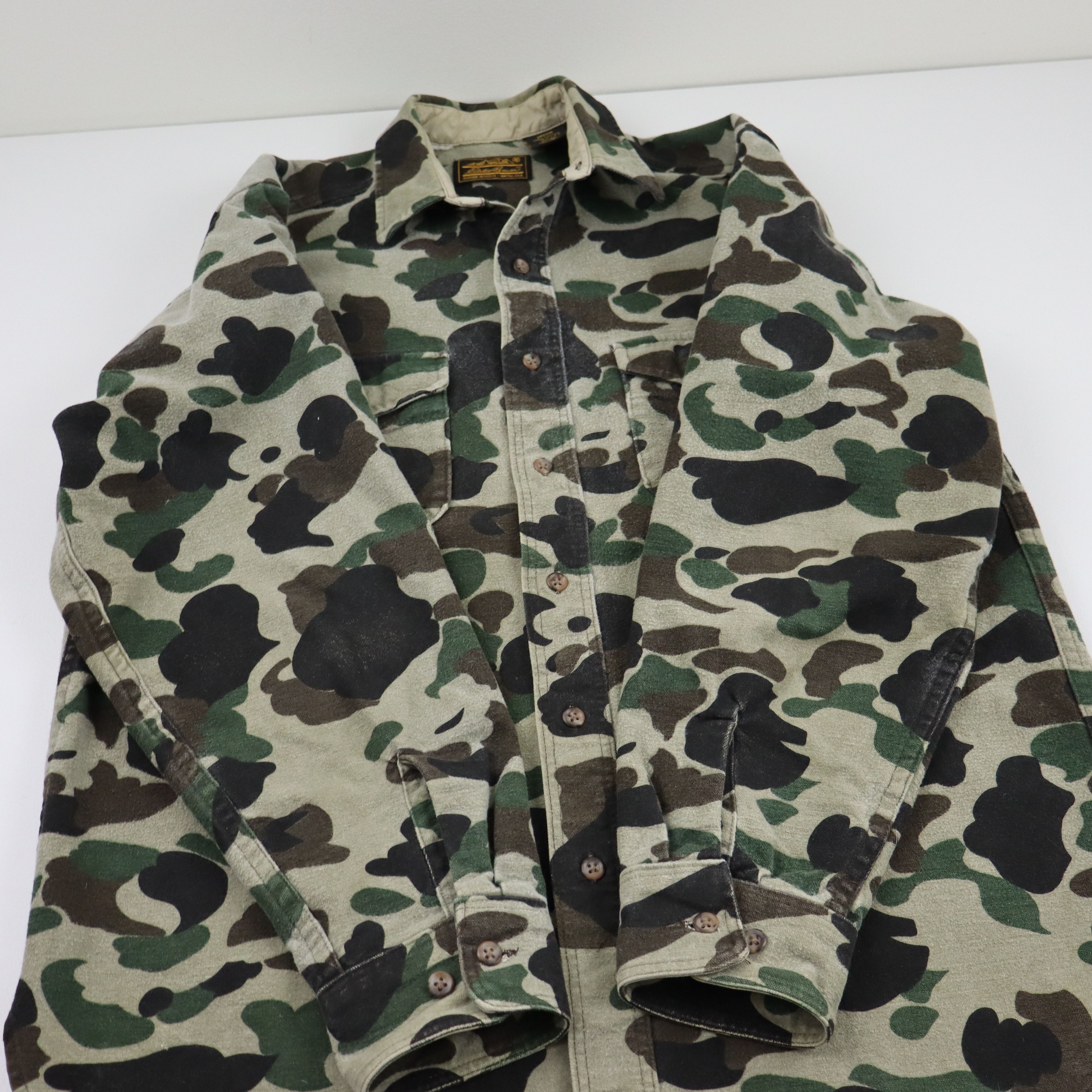 Eddie Bauer × Vintage Vintage 90s Camo Military Flannel Button Down Shirt Shacket Size US M / EU 48-50 / 2 - 4 Thumbnail