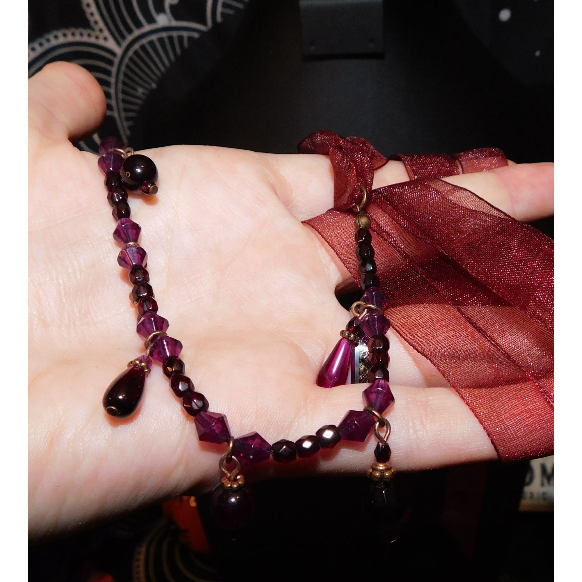 Handmade Handmade Gothic Red And Purple Tie On Beaded Necklace Size ONE SIZE - 6 Thumbnail