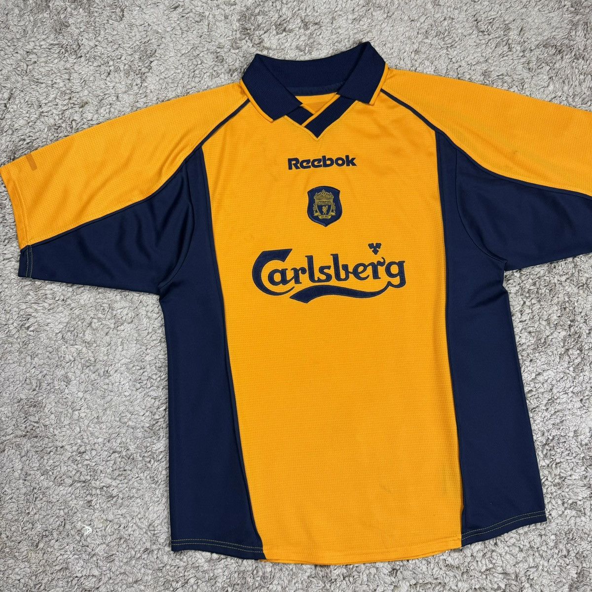 Reebok × Vintage Vintage Reebok Liverpool Away Jersey Size US M / EU 48-50 / 2 - 3 Thumbnail