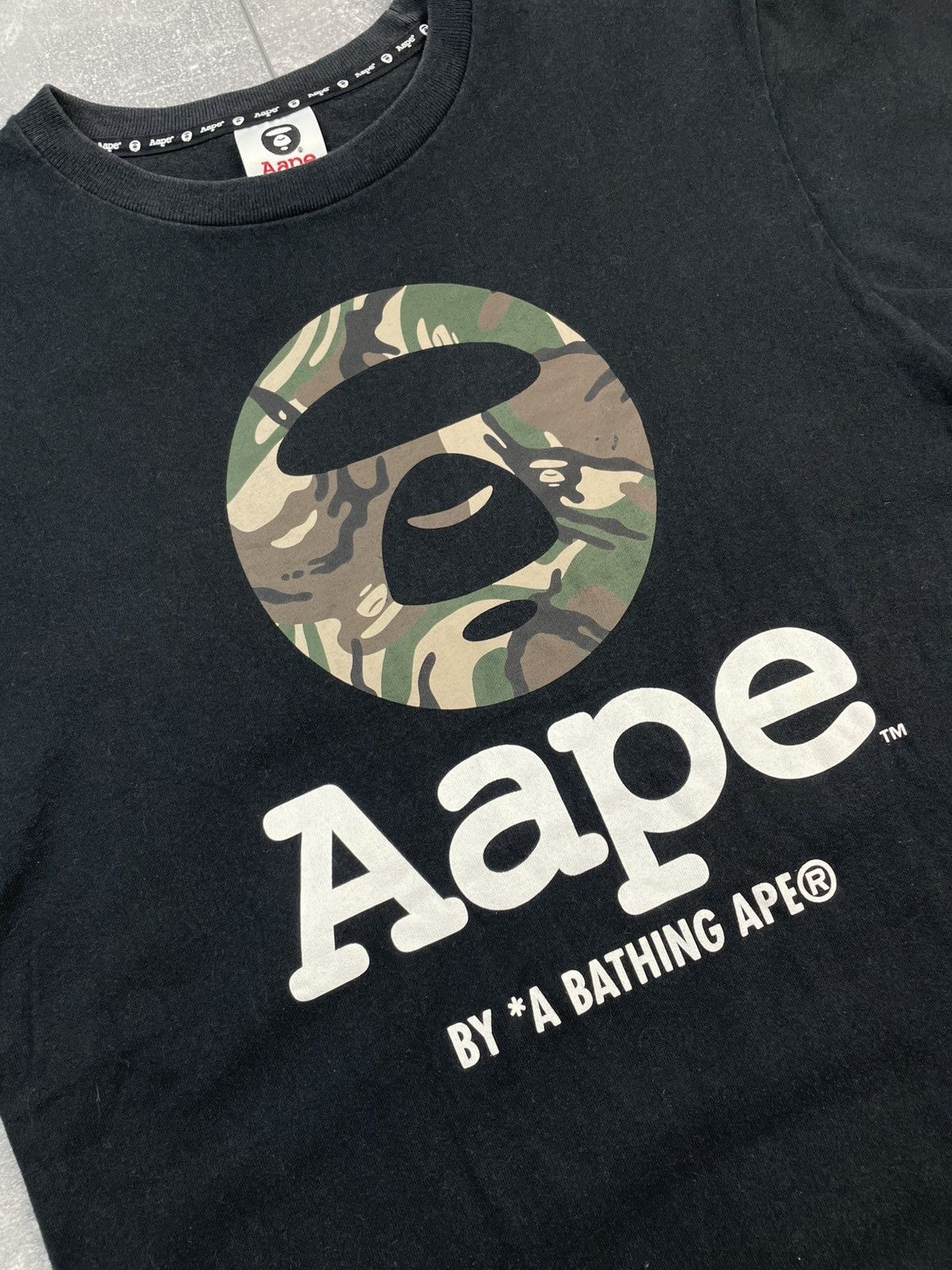 Aape A Bathing APE Bape T-shirt Big Logo Size US S / EU 44-46 / 1 - 2 Thumbnail