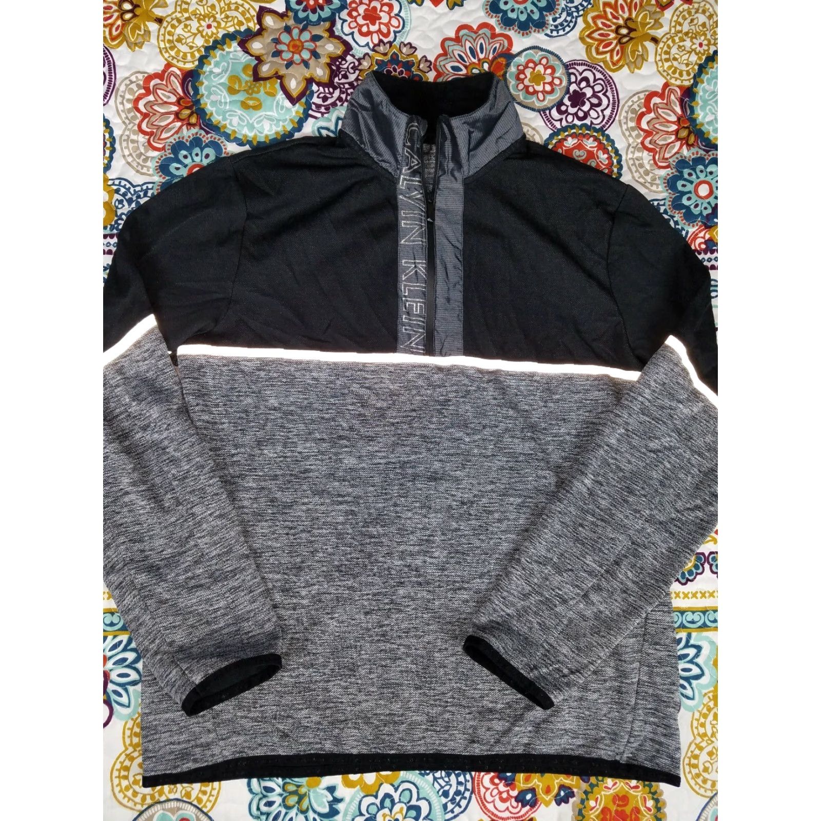 Calvin Klein Calvin Klein Performance Mens Long Sleeve Dri Fit Pullover Reflective Shirt L Gray Shirt Reflective Activewear Mens Size US L / EU 52-54 / 3 - 2 Thumbnail