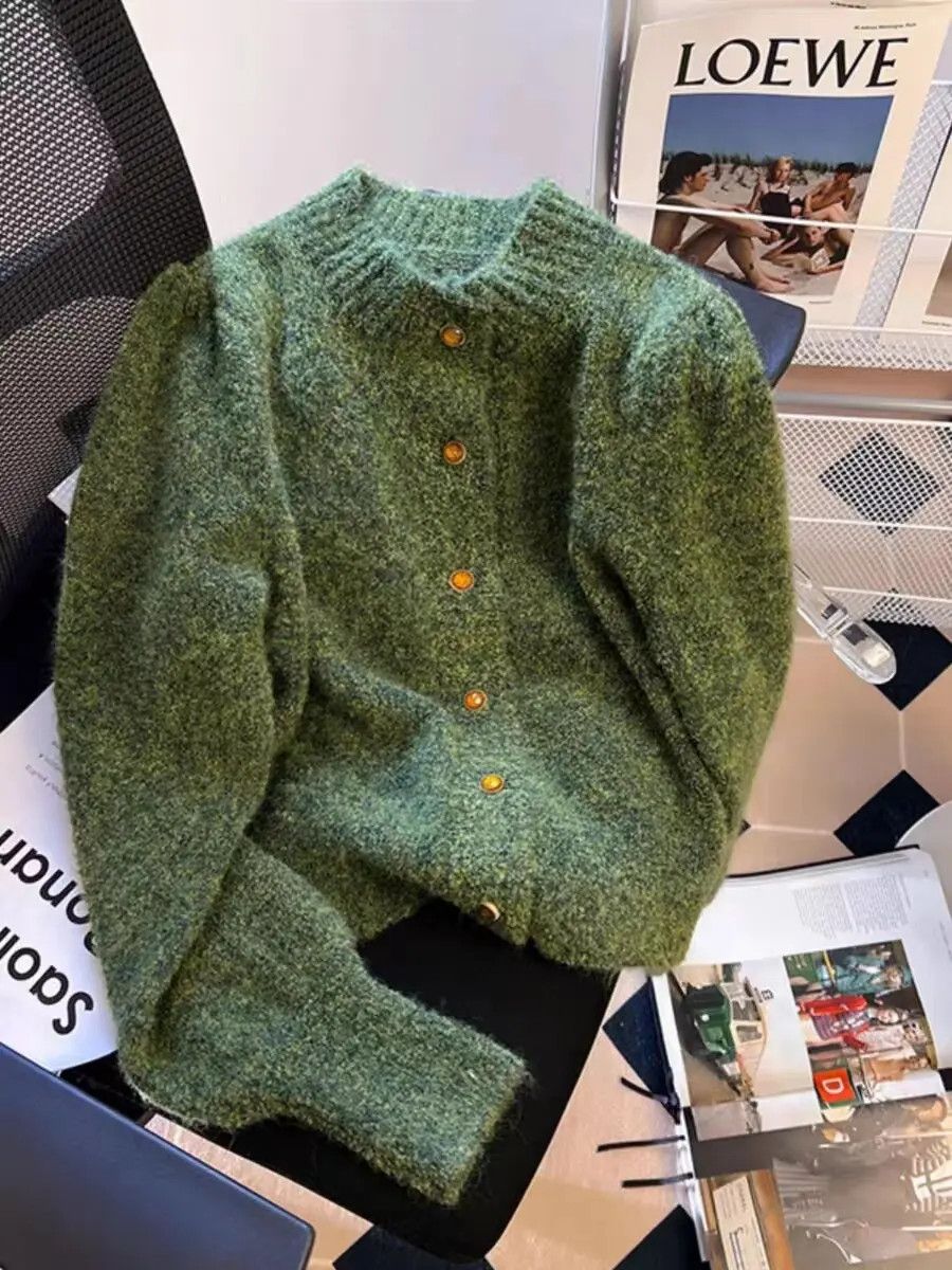 image of Vintage Retro Texture Long Sleeve Knitted Sweater in Green, Women's (Size Medium)