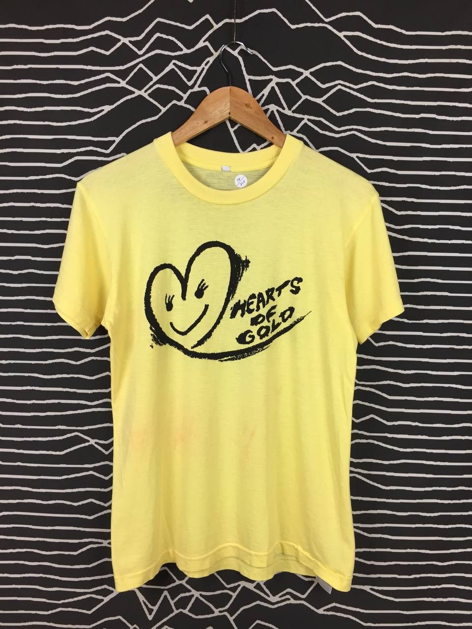 Vintage Vtg Hearts Of Gold Single Stitch Paper Thin Tee Size US S / EU 44-46 / 1 - 2 Thumbnail