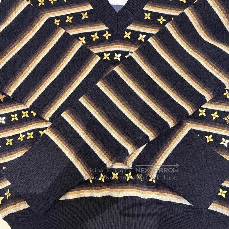 Louis Vuitton Louis Vuitton Black and Brown Striped Star Sweater Size S / US 4 / IT 40 - 6 Thumbnail