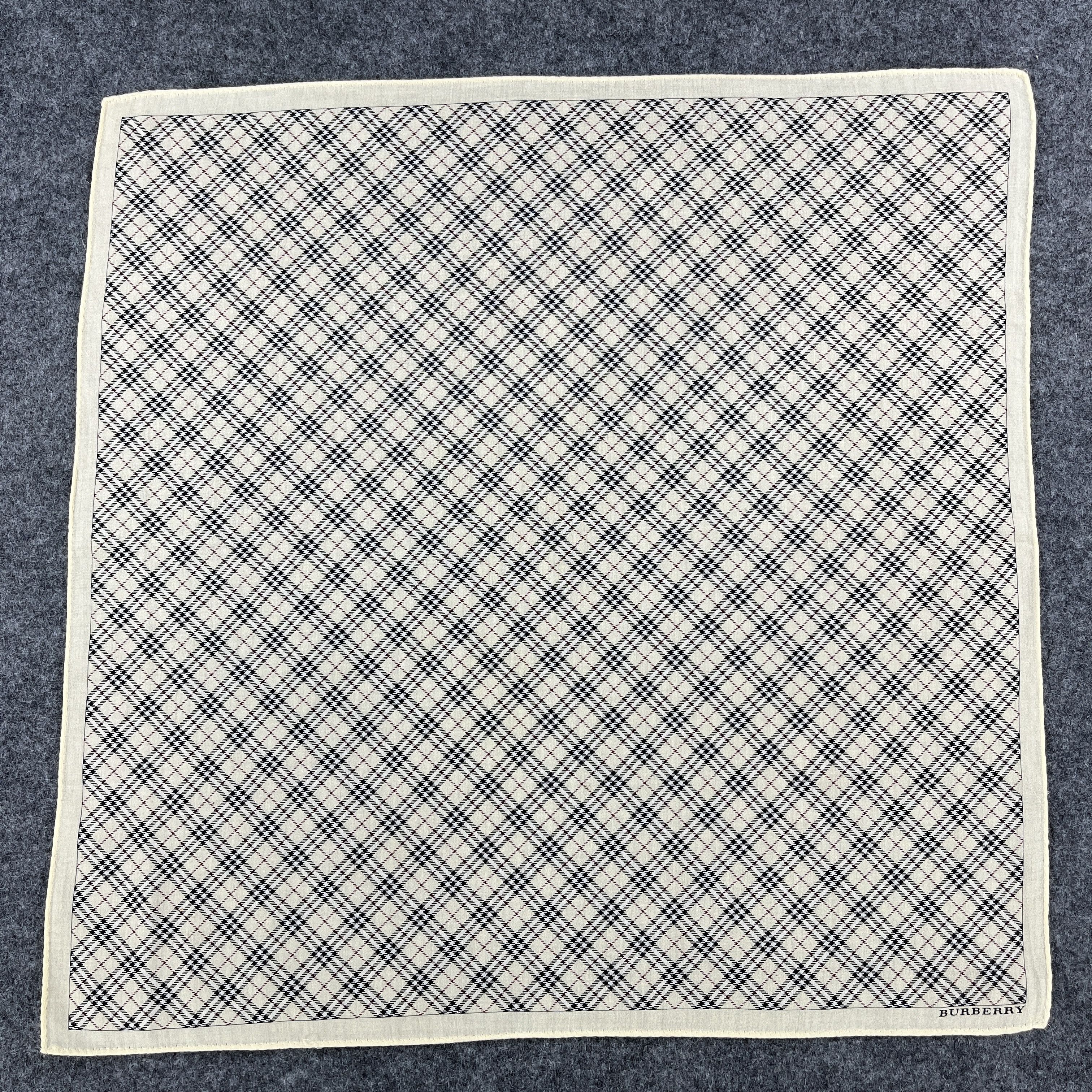 Burberry Burberry Handkerchief / Bandana / Neckerchief B130 Size ONE SIZE - 5 Thumbnail
