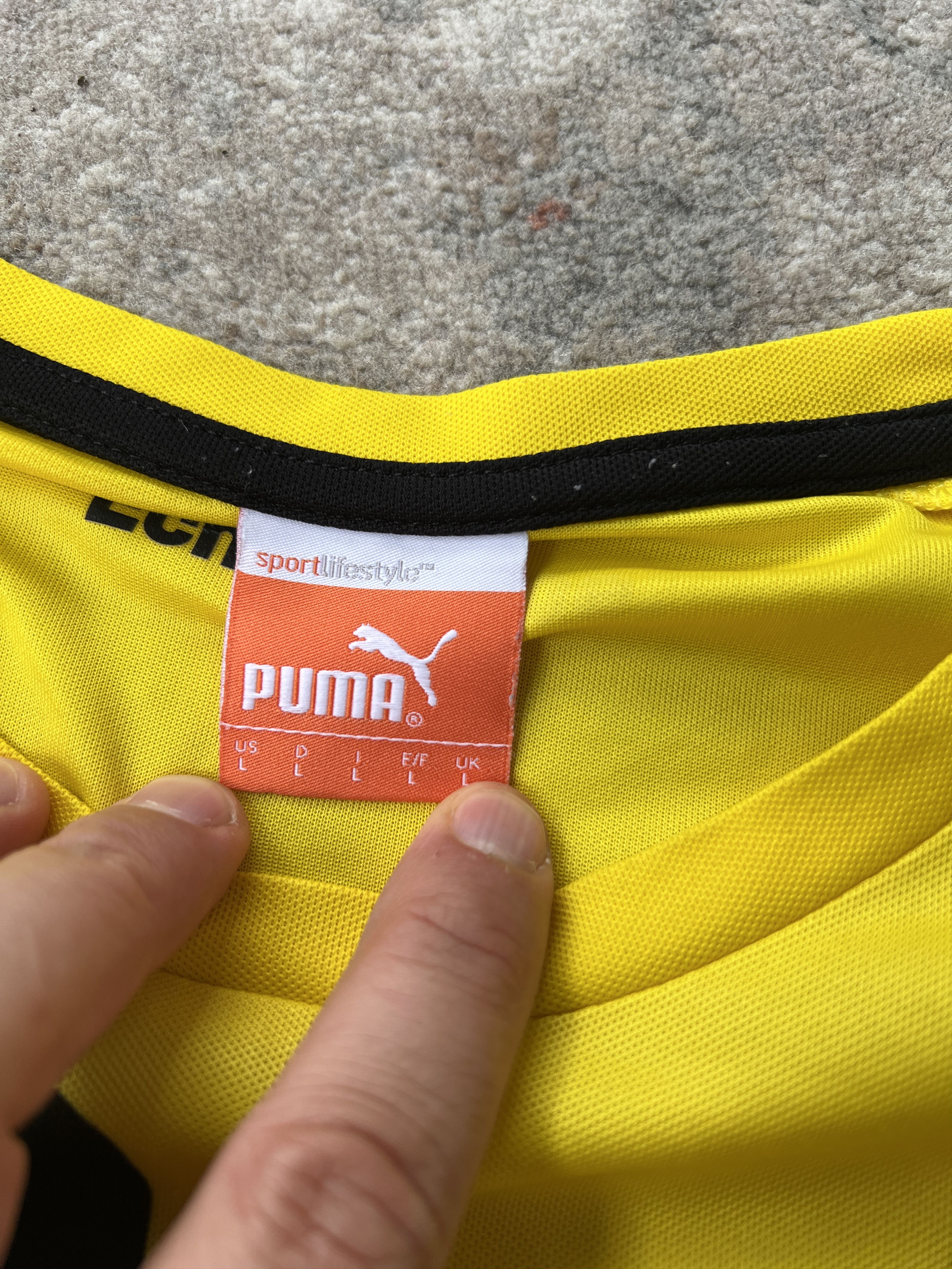 Puma Puma Borussia Dortmund Jersey Size US L / EU 52-54 / 3 - 4 Thumbnail