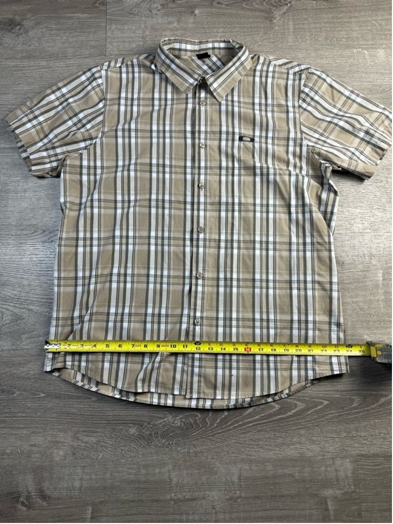 Oakley Vintage Oakley Plaid Button Down Shirt XL Beige Size US XL / EU 56 / 4 - 4 Thumbnail