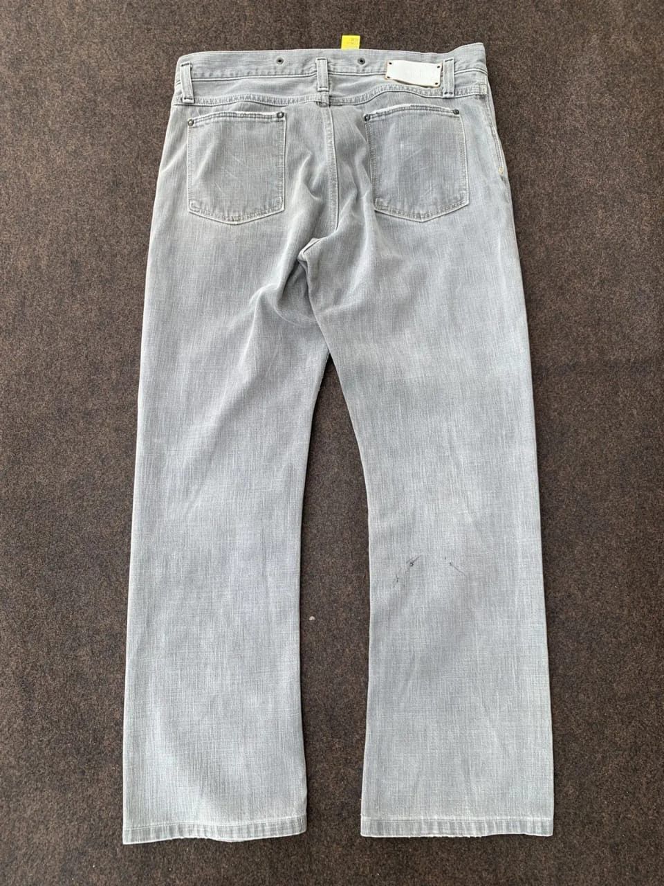 Wrangler Flare wrangler Euro light grey wash denim Size US 32 / EU 48 - 2 Thumbnail